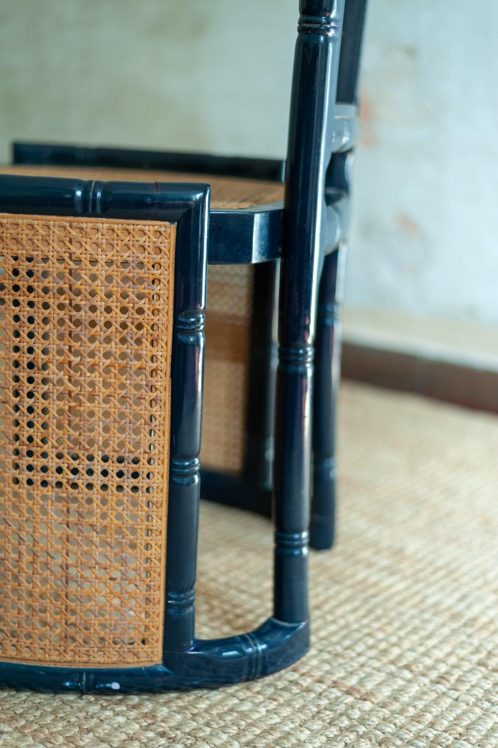 Ensemble de six chaises en bois laqué bleu et paille de Vienne par Marzio Cecchi - années 1970 en vente 5