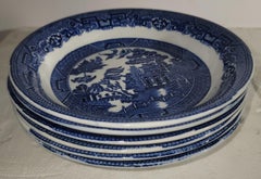 Set aus sechs blauen Weidenschalen