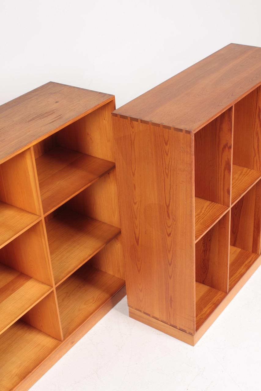 Set of Six Bookcases in Pine by Mogens Koch, Danish Design, Midcentury, 1950s 6