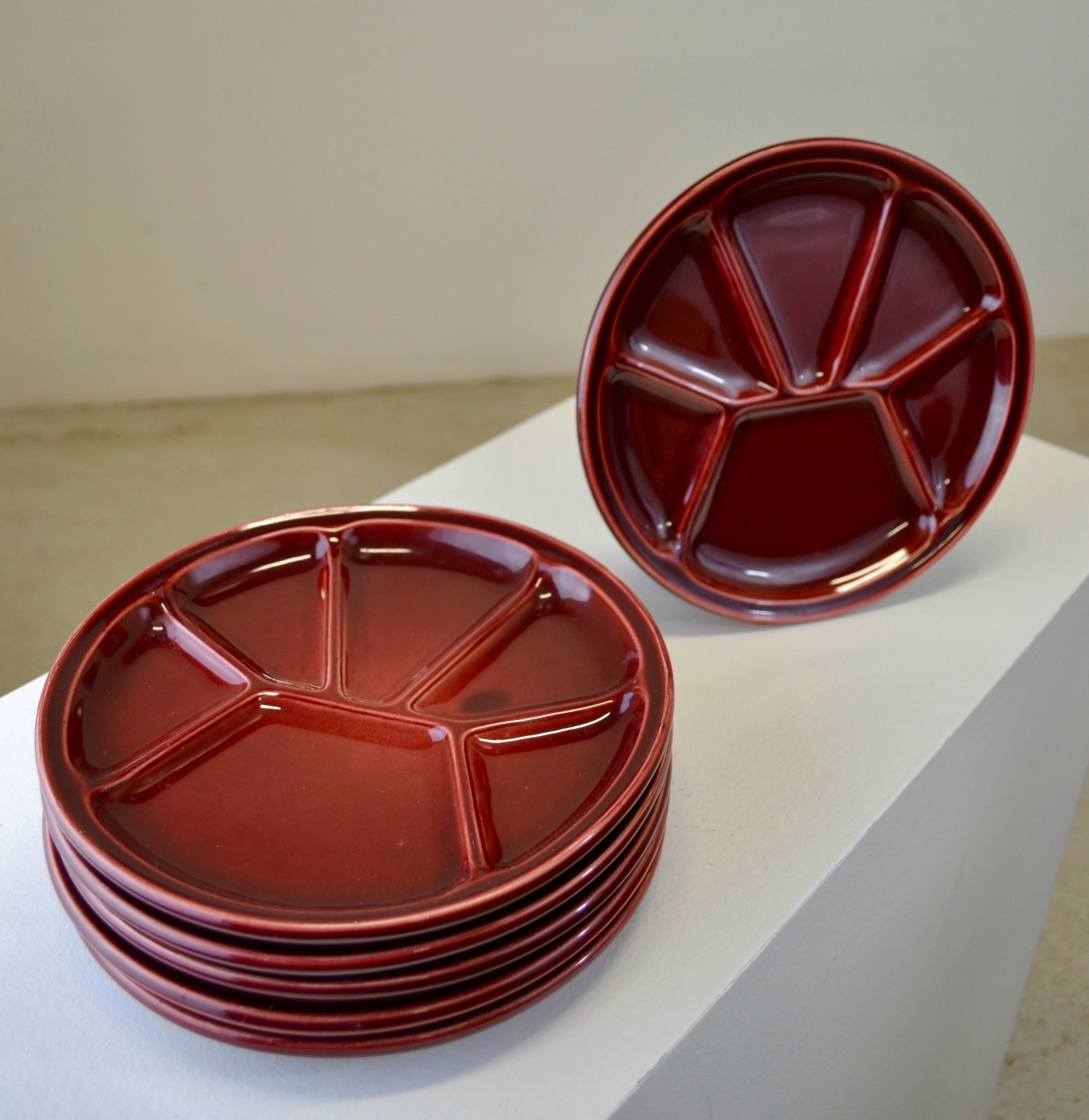 Ceramica Set di sei piatti da fonduta Bordeaux, ceramica Gien, Francia, circa anni '60 in vendita