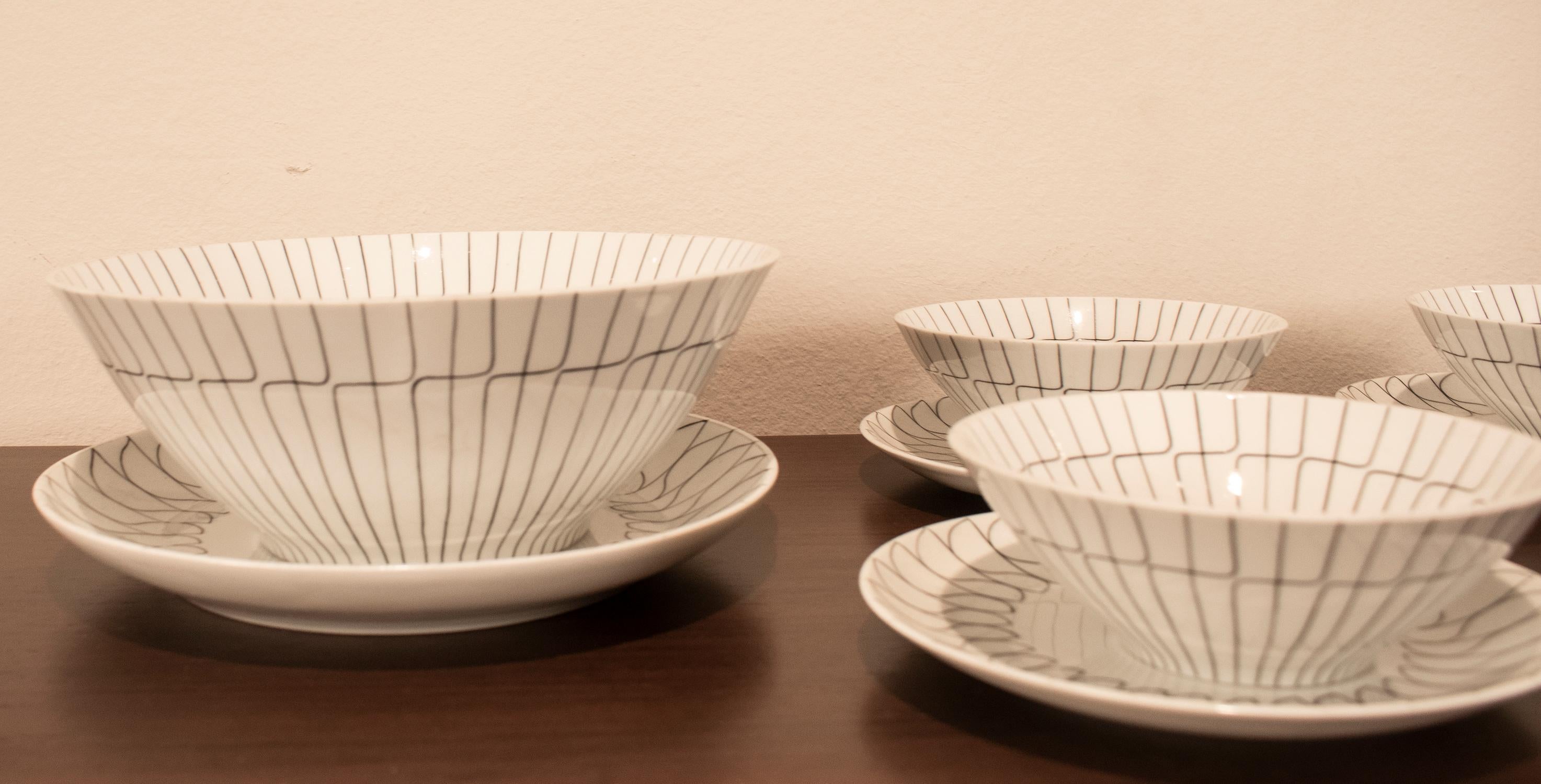 Set di sei ciotole e una più grande. Ceramiche di Castro. Spagna, anni '70 in vendita 1