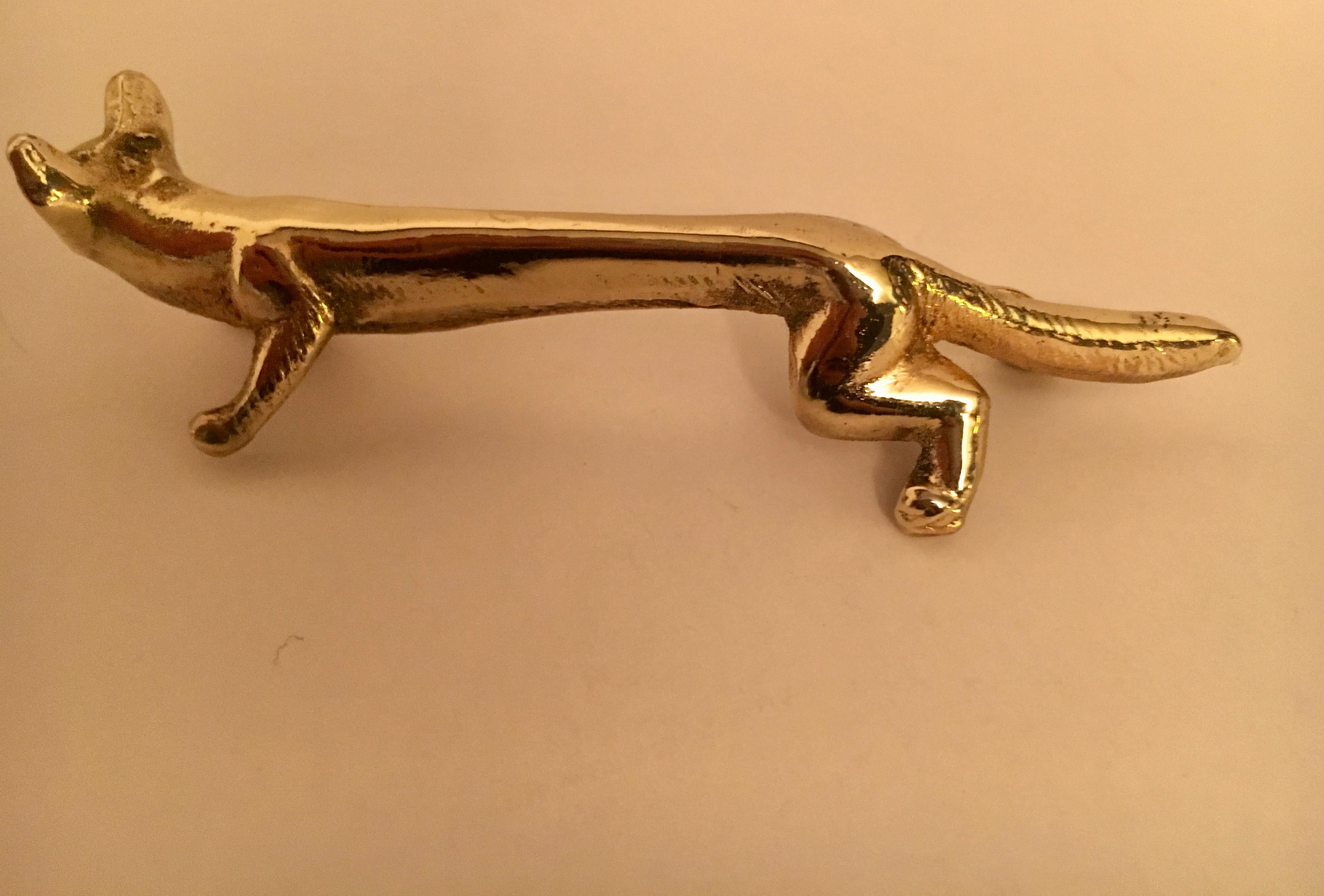 Set of Six Brass Fox Knife Rests In Good Condition For Sale In Los Angeles, CA
