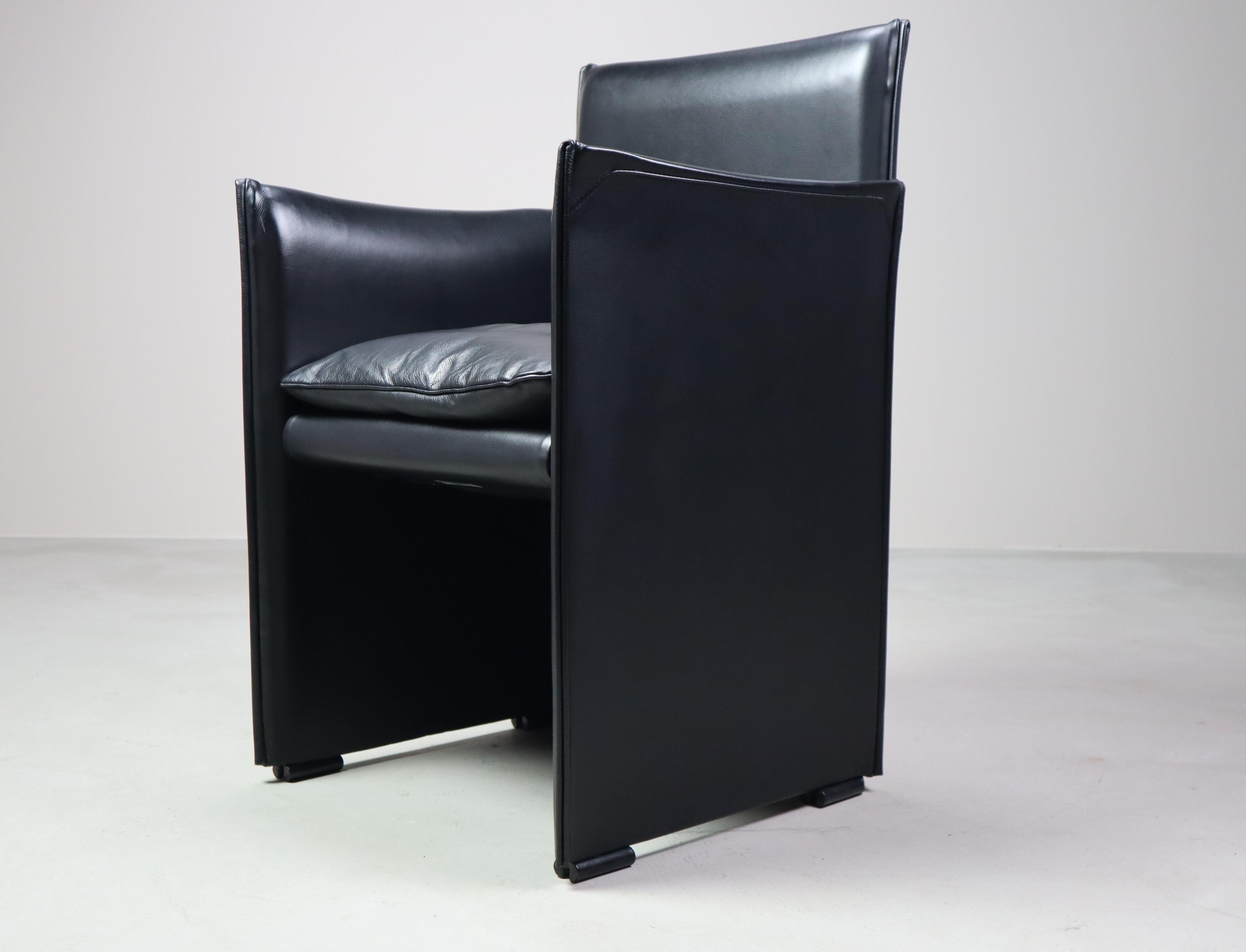 Italian Set of six Break 401 armchairs by Mario Bellini for Cassina, 1976 For Sale