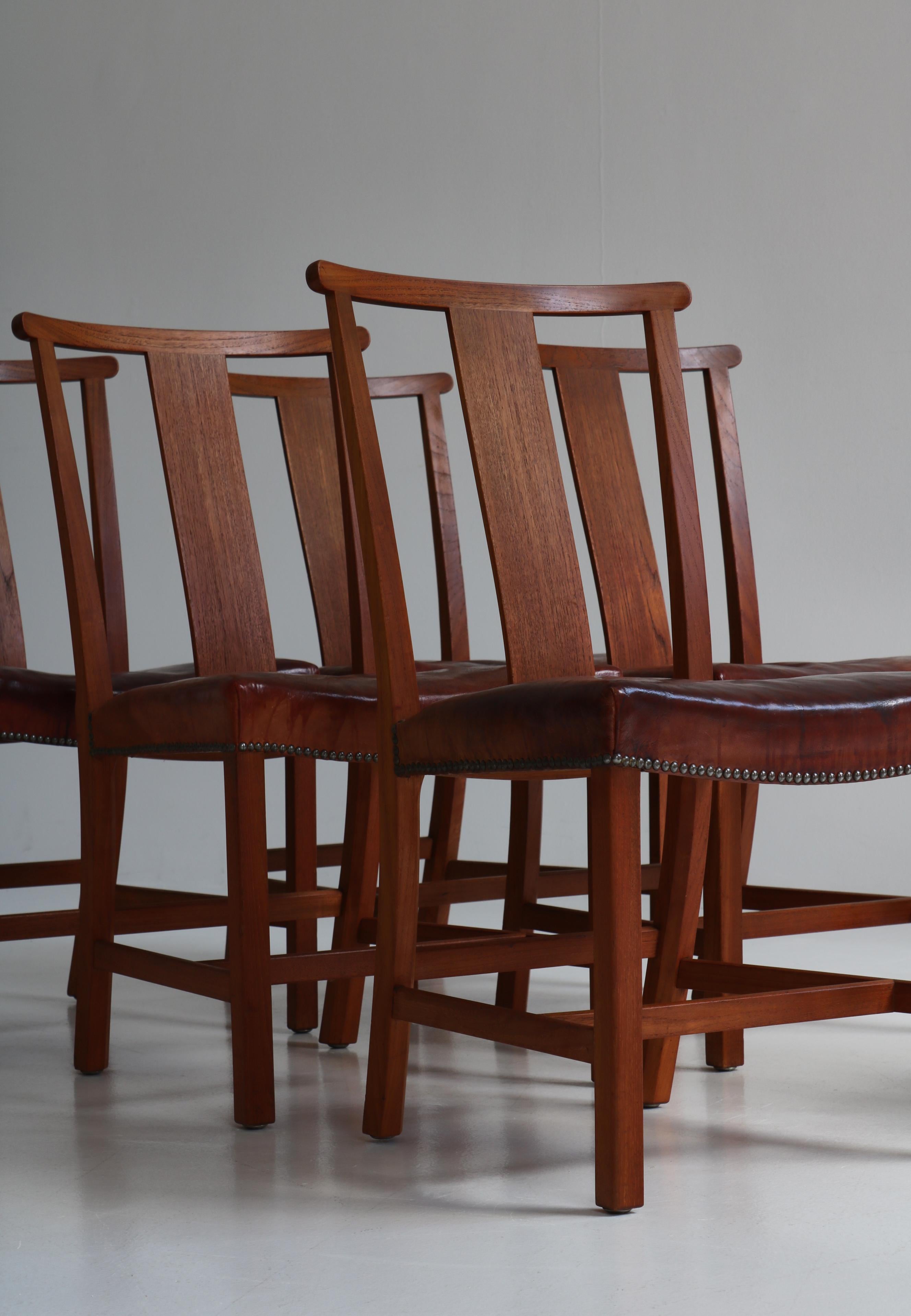 Set di sei sedie da pranzo Børge Mogensen in teak e pelle di niger, 1939, Danimarca in vendita 1