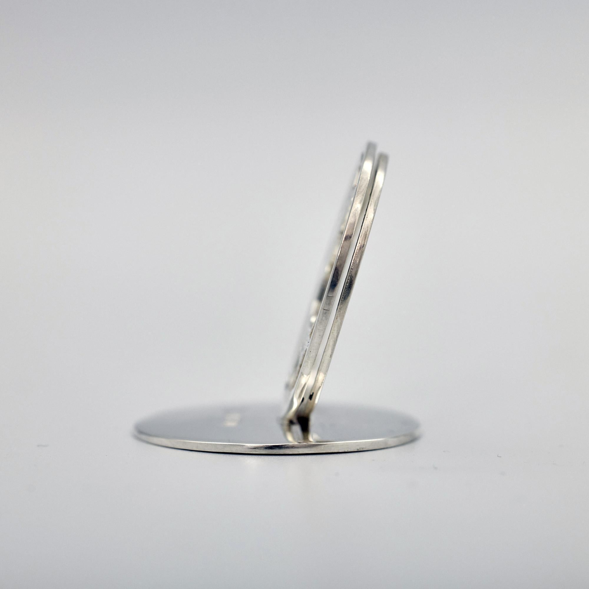 Set von sechs silbernen Platzkartenhaltern mit britischen Tierweltmotiven im Angebot 7