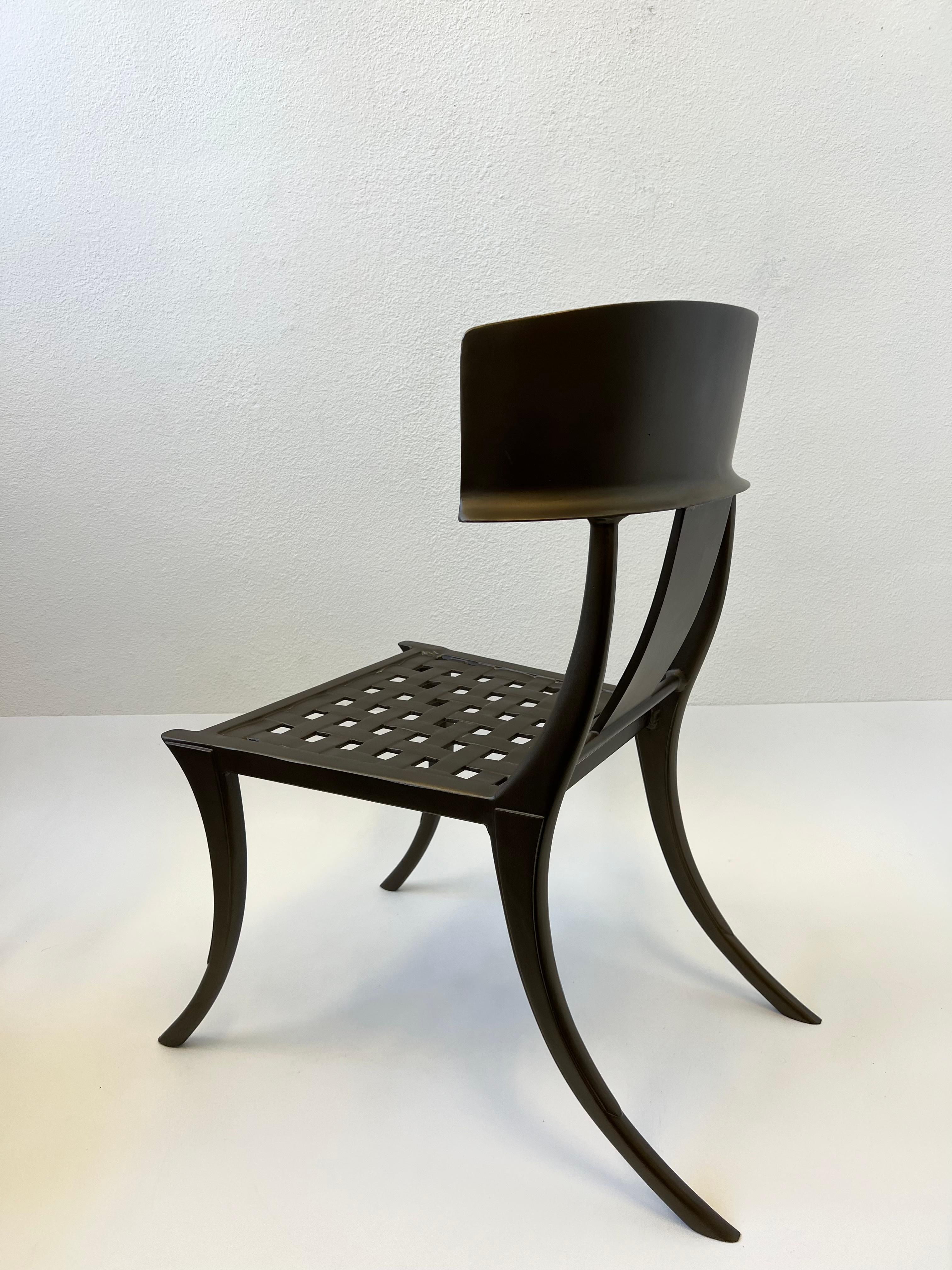 Ensemble de six chaises de salle à manger Klismos en bronze de Michael Taylor  en vente 3
