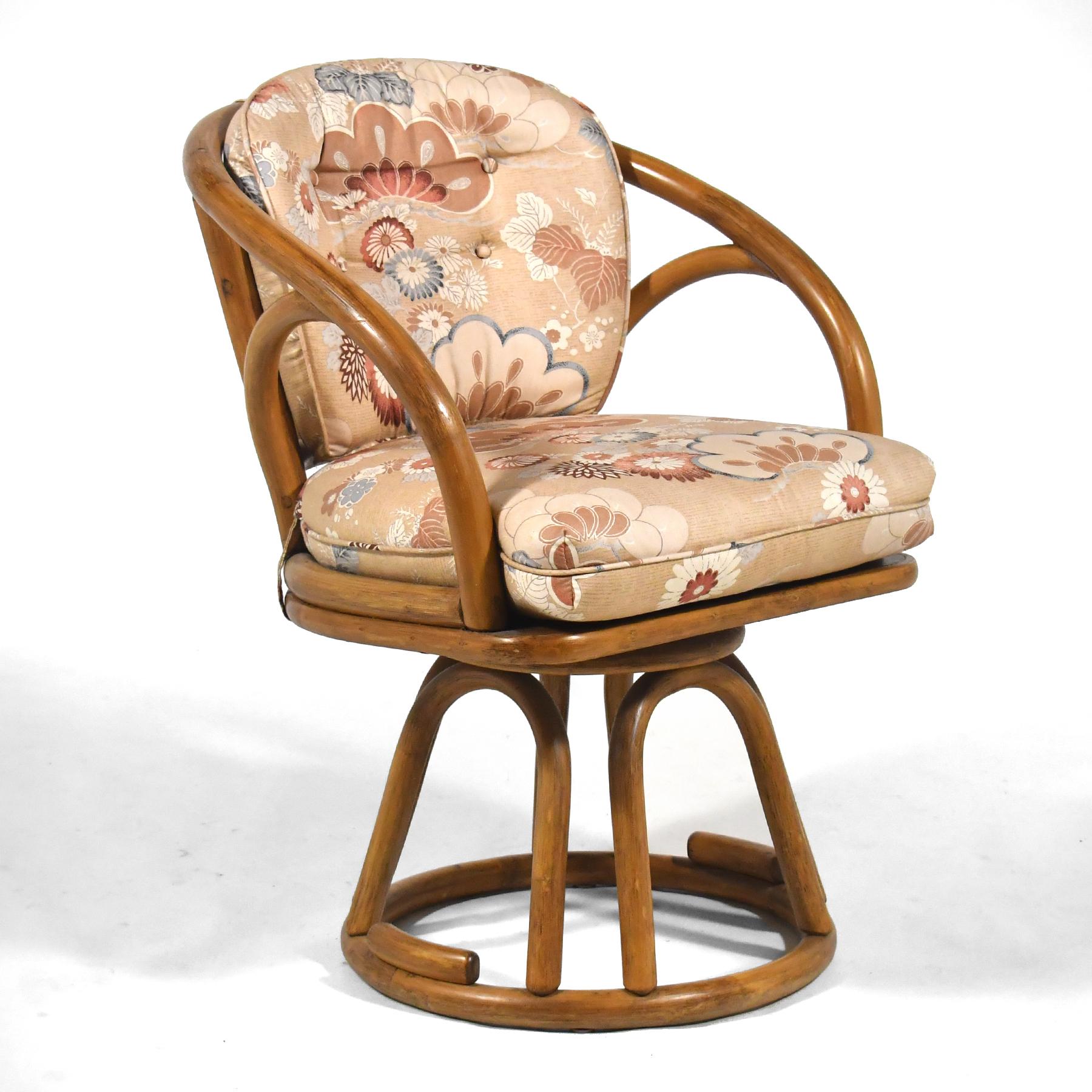 Organique Ensemble de six fauteuils pivotants en rotin Brown Jordan en vente