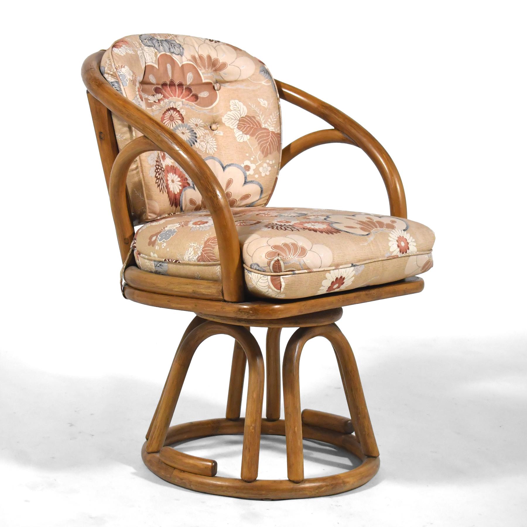Ensemble de six fauteuils pivotants en rotin Brown Jordan en vente 2