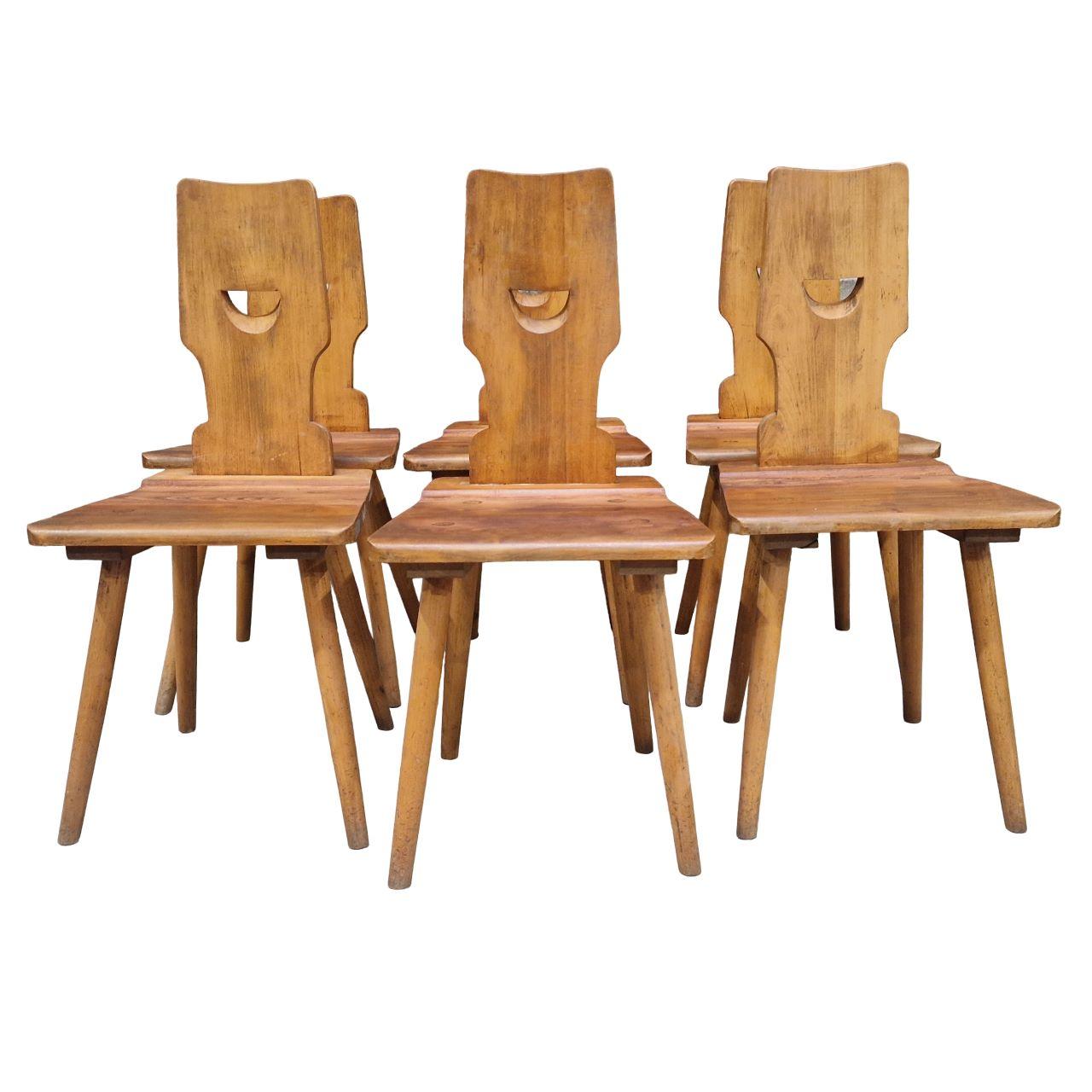 Beautiful set of six brutalist chairs in wood. 
Torck éditeur.