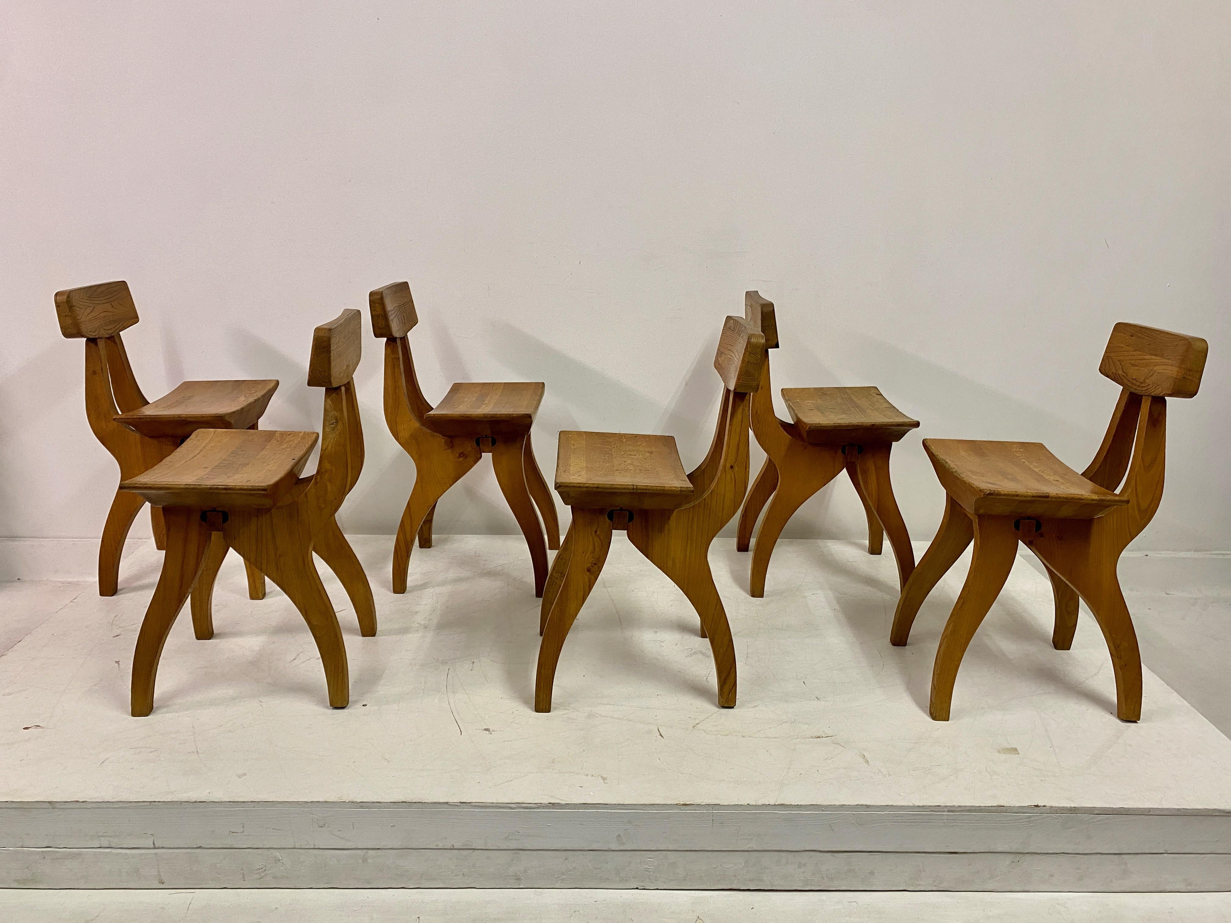 Set of Six Brutalist Dining Chairs in Elm For Sale 7