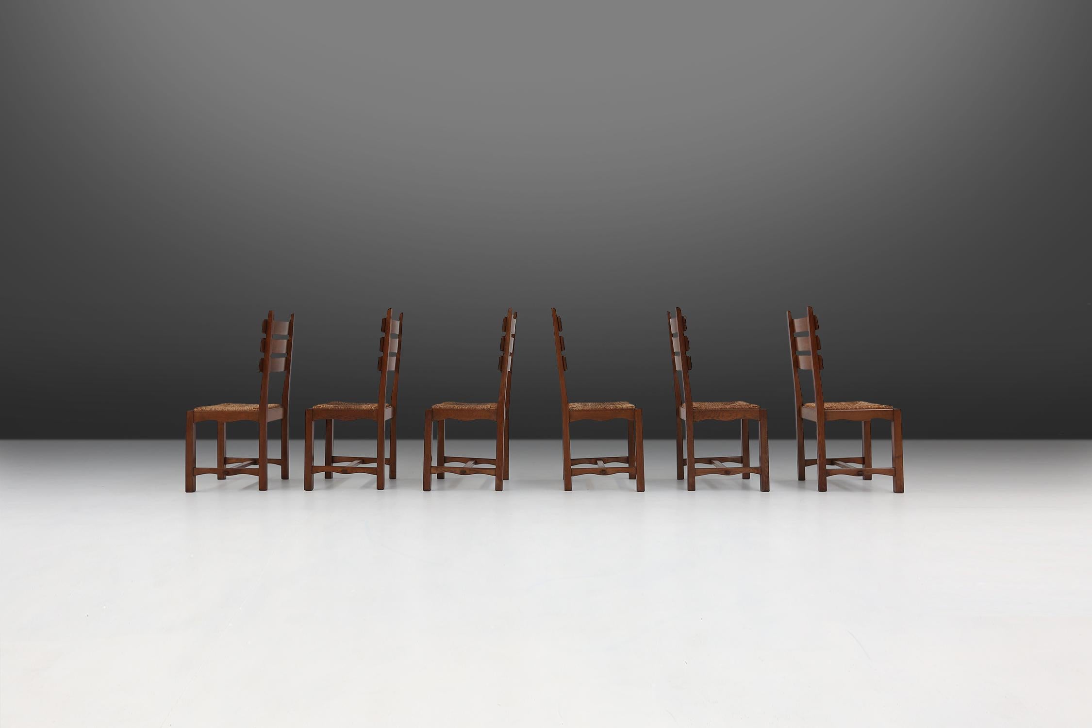 Set of Six Brutalist Dining Chairs in Oak an Wicker For Sale 3