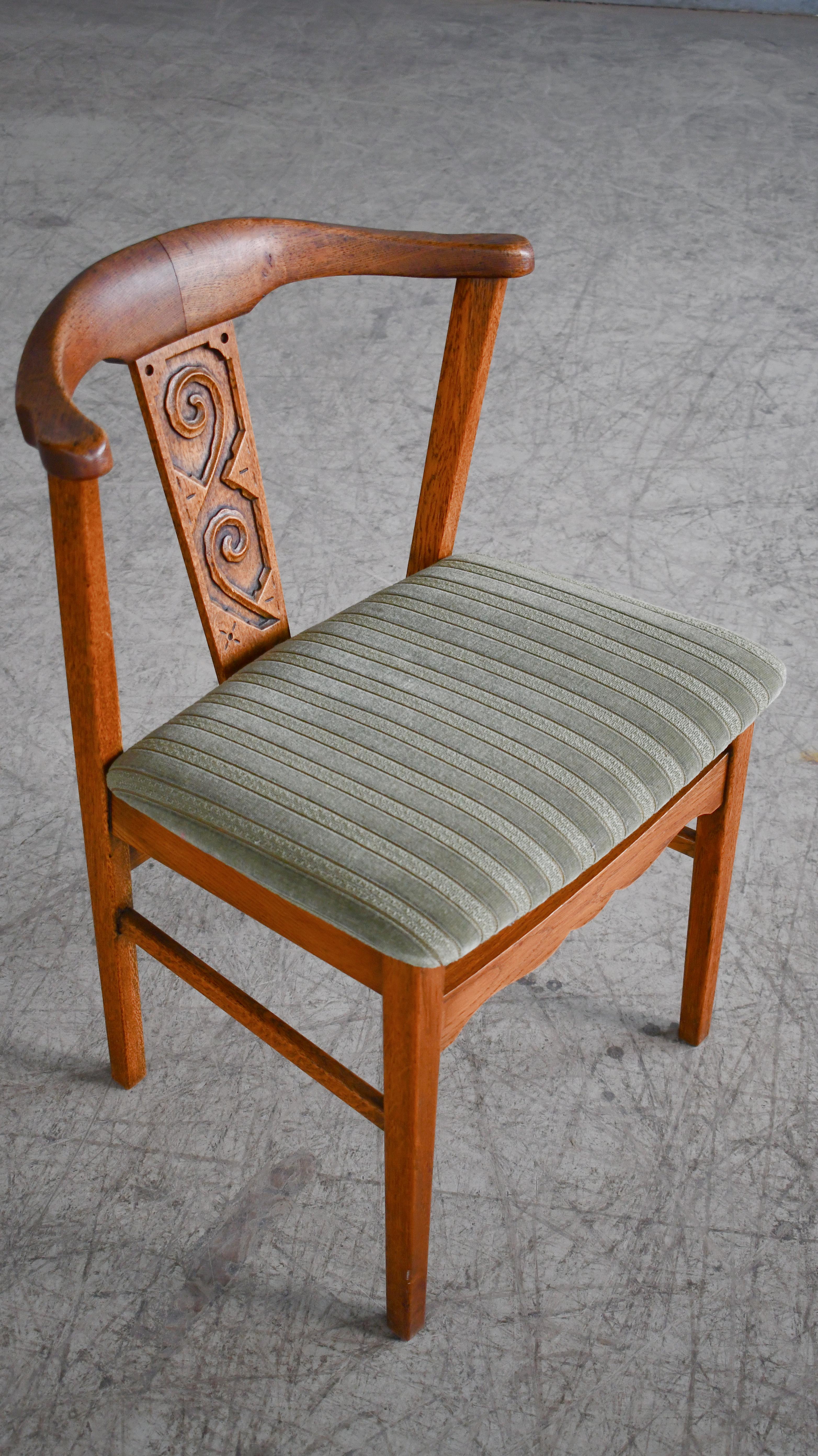 Danish Set of Six Brutalist Dining Chairs in Solid Carved Oak by Henning Kjærnulf 60's For Sale