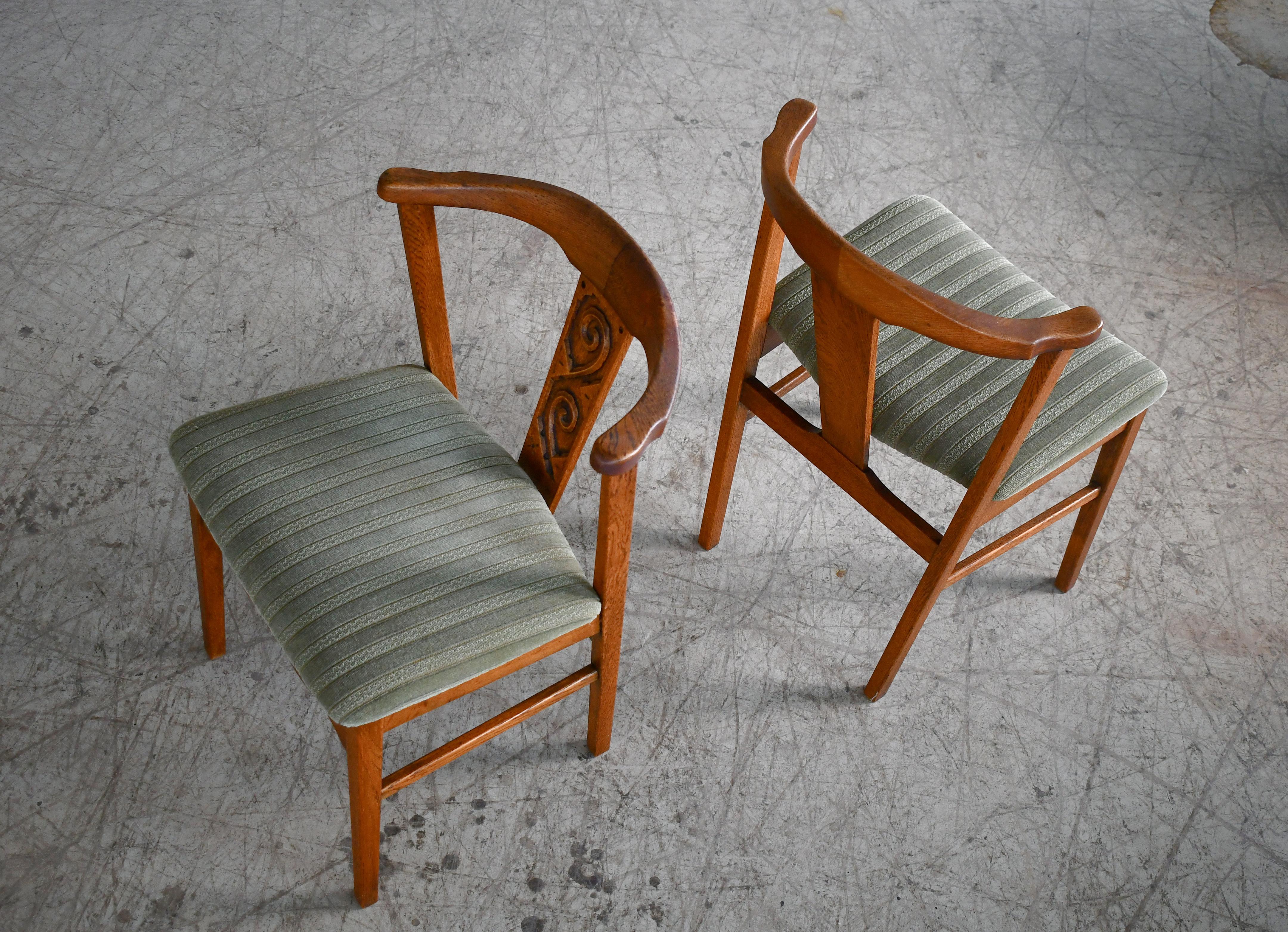 Set of Six Brutalist Dining Chairs in Solid Carved Oak by Henning Kjærnulf 60's 3