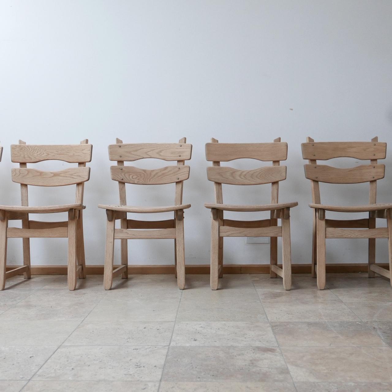 Set of Six Brutalist Mid-Century Oak Dining Chairs '6' 2