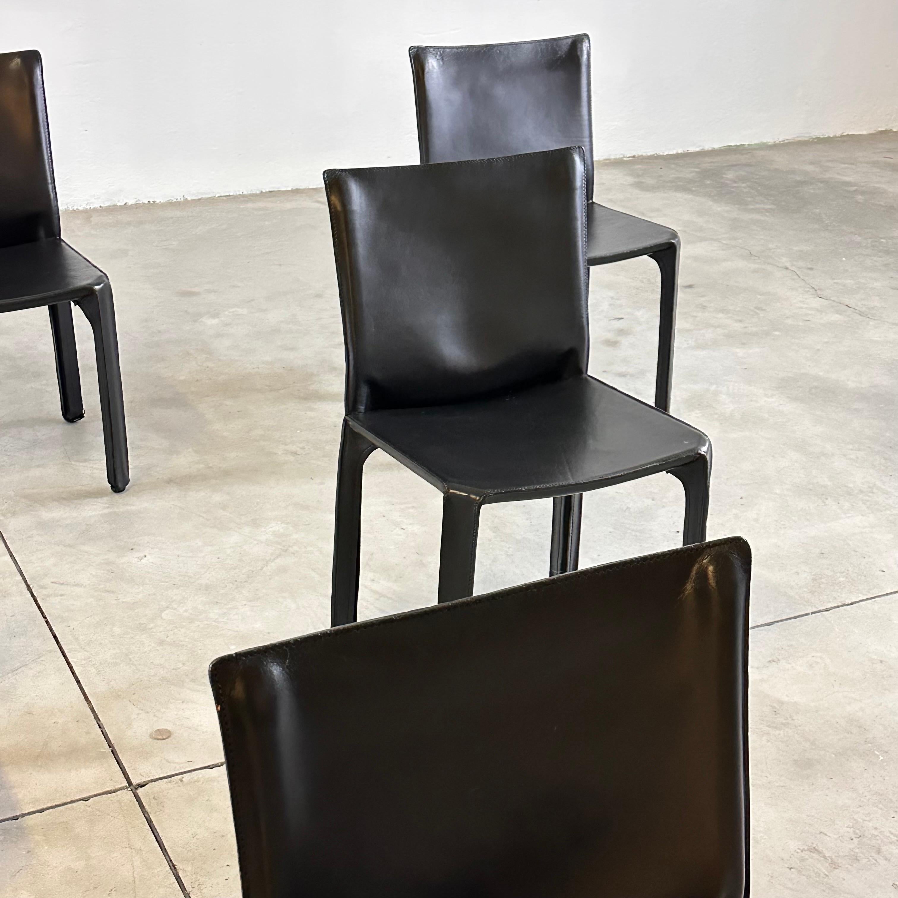 Set of Six CAB 412 Chairs by Mario Bellini for Cassina in Black Leather, 1970s In Good Condition In Brescia , Brescia