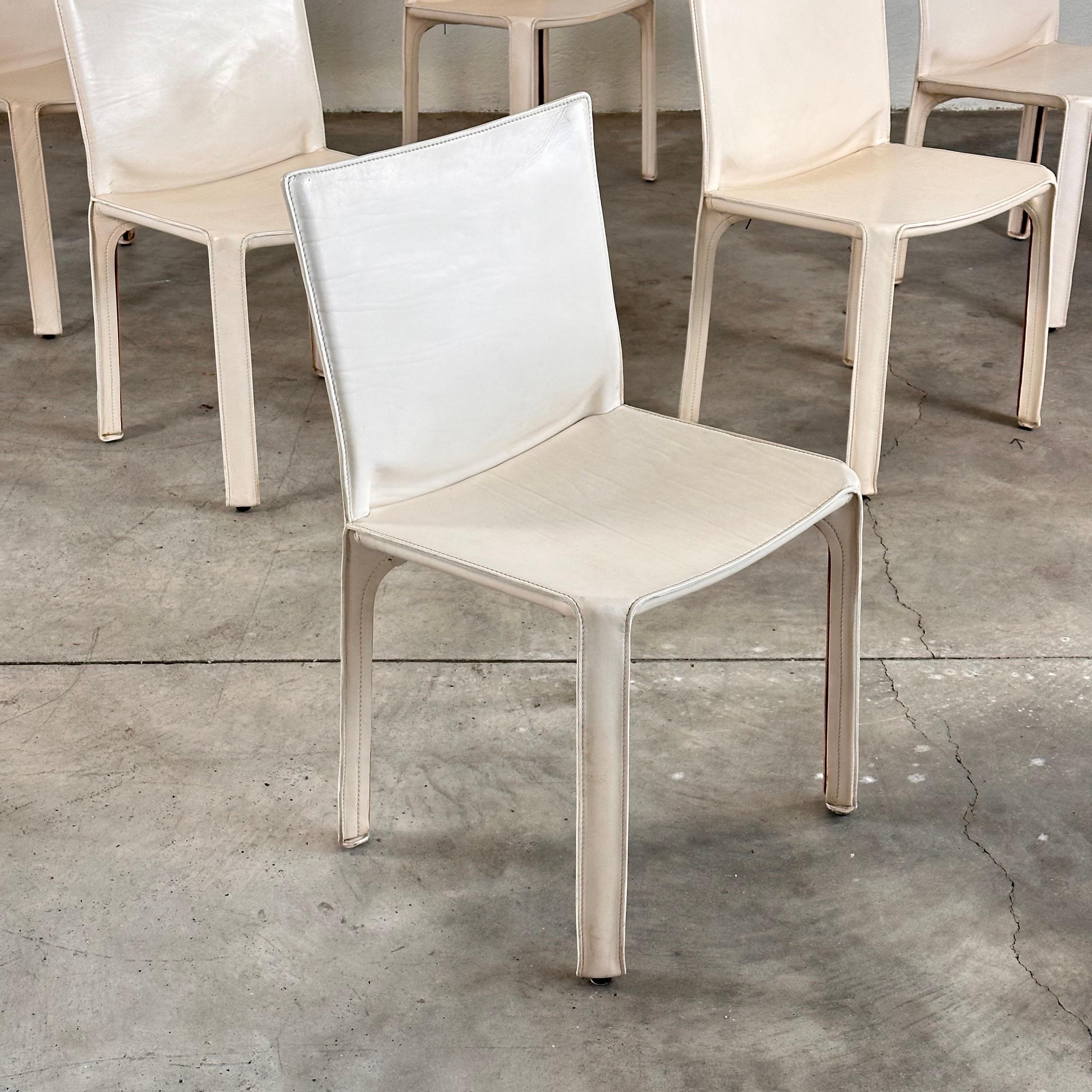 Set of Six CAB 412 Chairs by Mario Bellini for Cassina in white Leather, 1970s In Good Condition In Brescia , Brescia