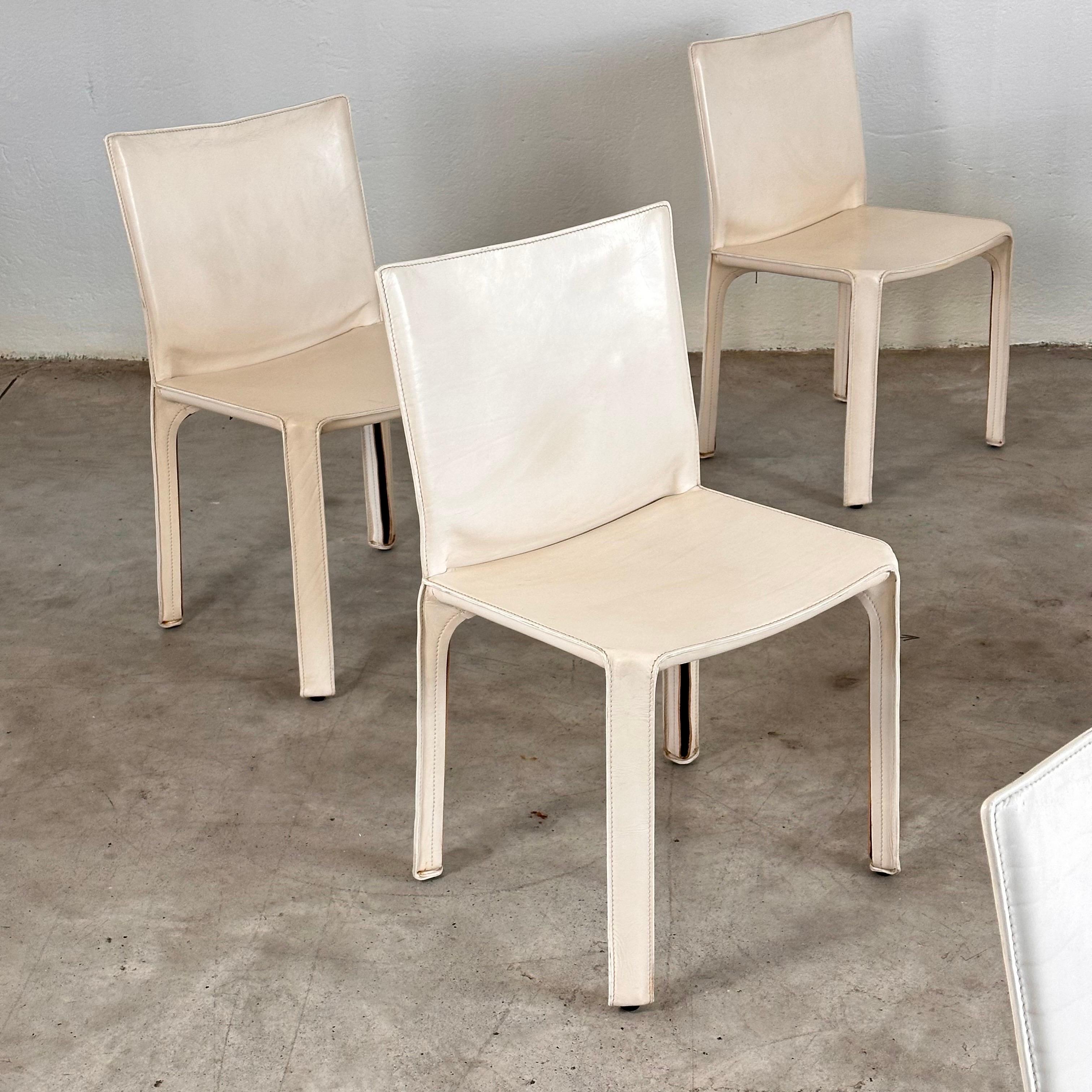 Late 20th Century Set of Six CAB 412 Chairs by Mario Bellini for Cassina in white Leather, 1970s