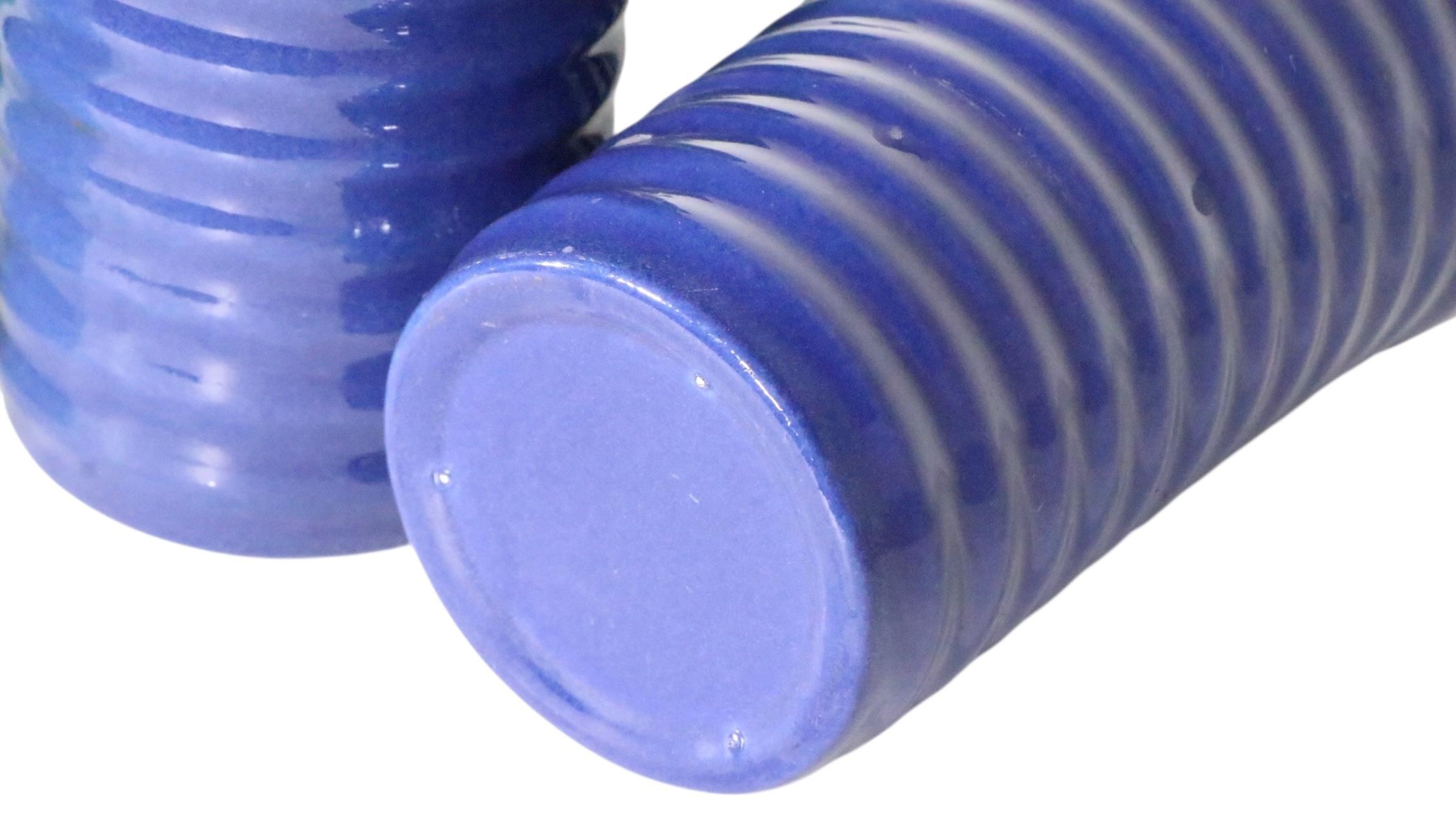 Lot de six gobelets en céramique à motif d'anneau de California Pottery par Bauer en vente 2