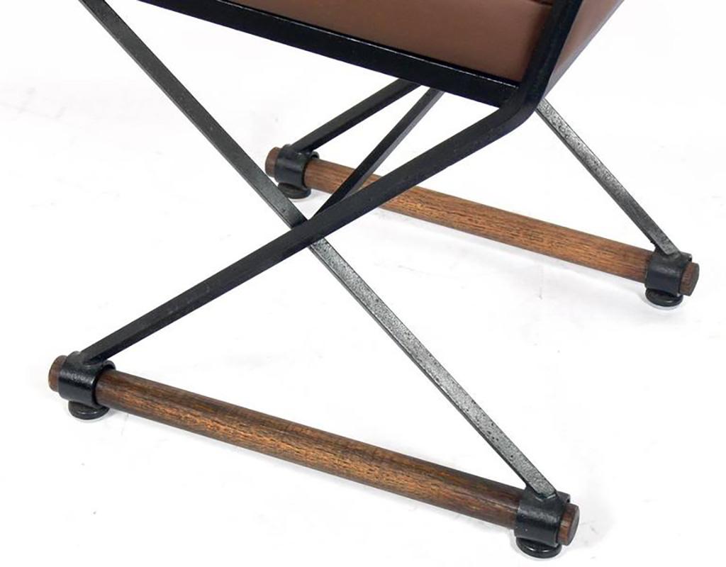 Sechs Esszimmerstühle im Campaigner-Stil nach Cleo Baldon (Mitte des 20. Jahrhunderts) im Angebot