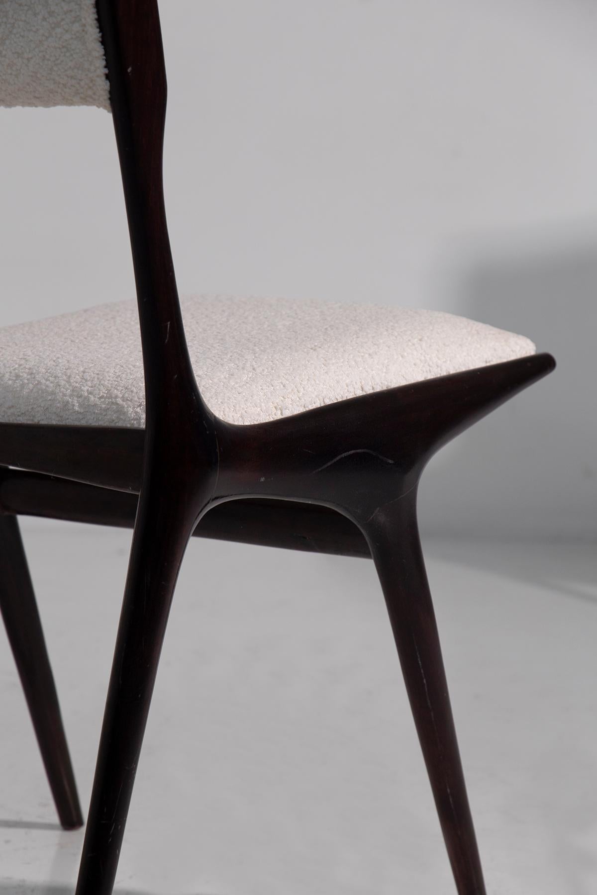 Set of six Carlo De Carli chairs in white bouclè For Sale 4