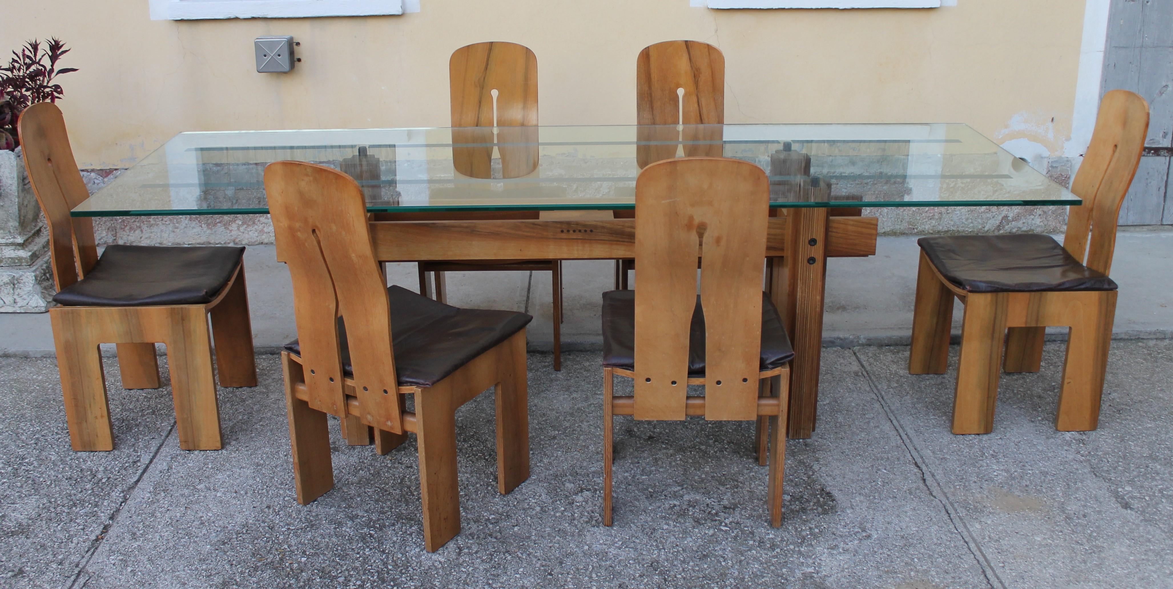 Set of Six Carlo Scarpa 1934/765 Walnut Chairs for Bernini, Italy, 1977 in vendita 8