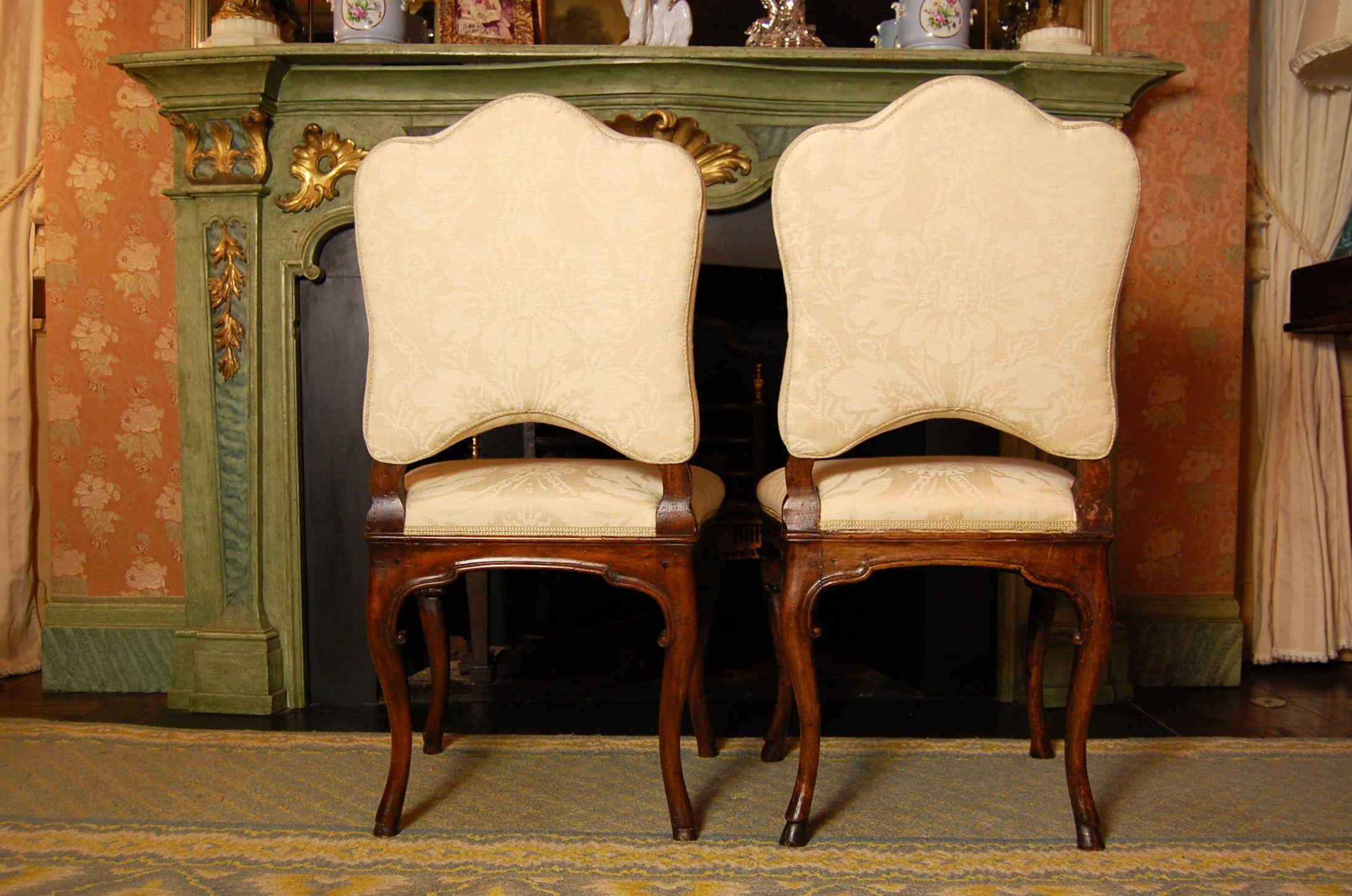 Set of Six Carved Walnut Italian Side Chairs, circa 1800 2