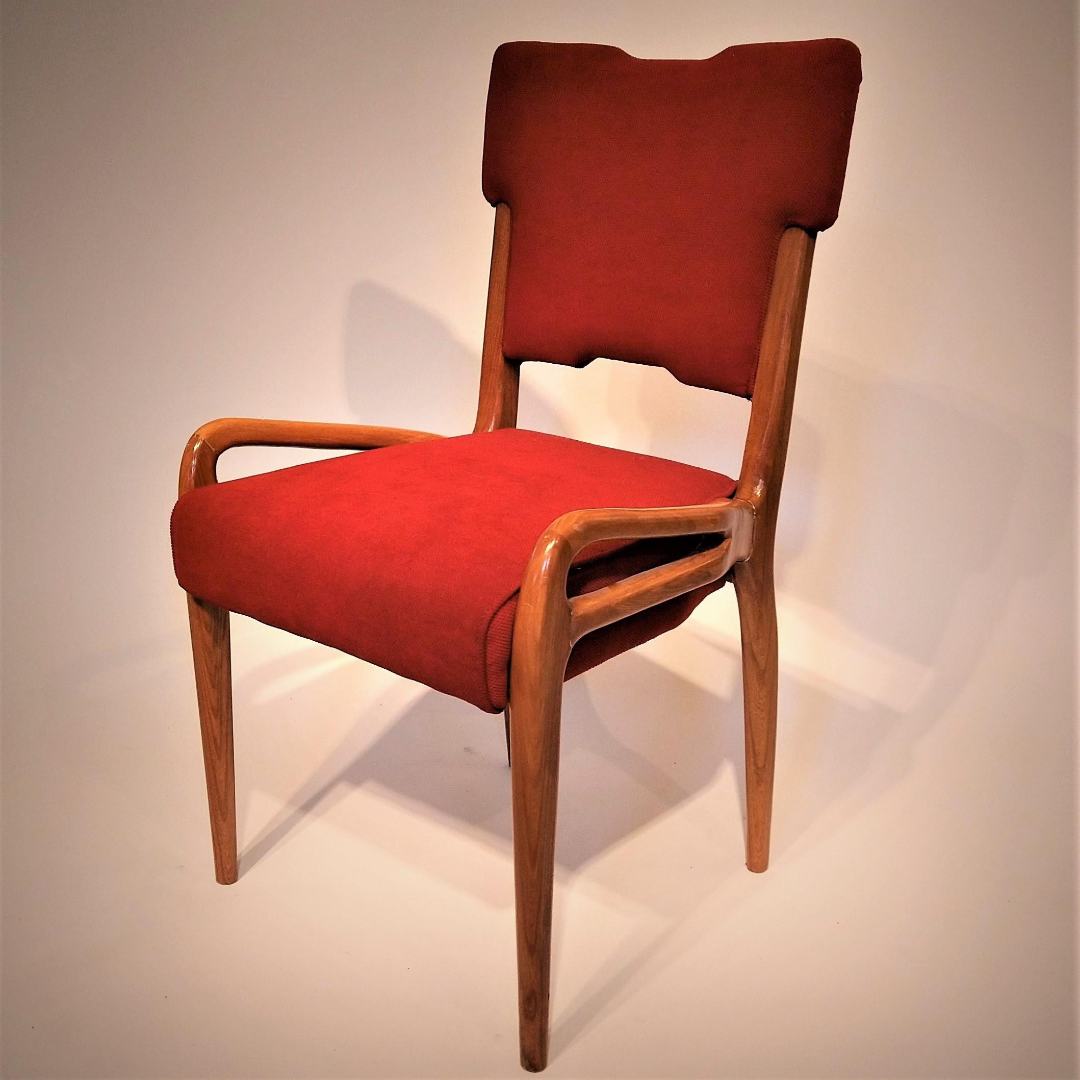 A wonderful set of teak dining chairs designed by Farina Morez Ruggero. Originally designed for a restaurant in the northern Italian town of Bergamo, the chairs were manufactured by the renowned furniture company Cassina. These six chairs are