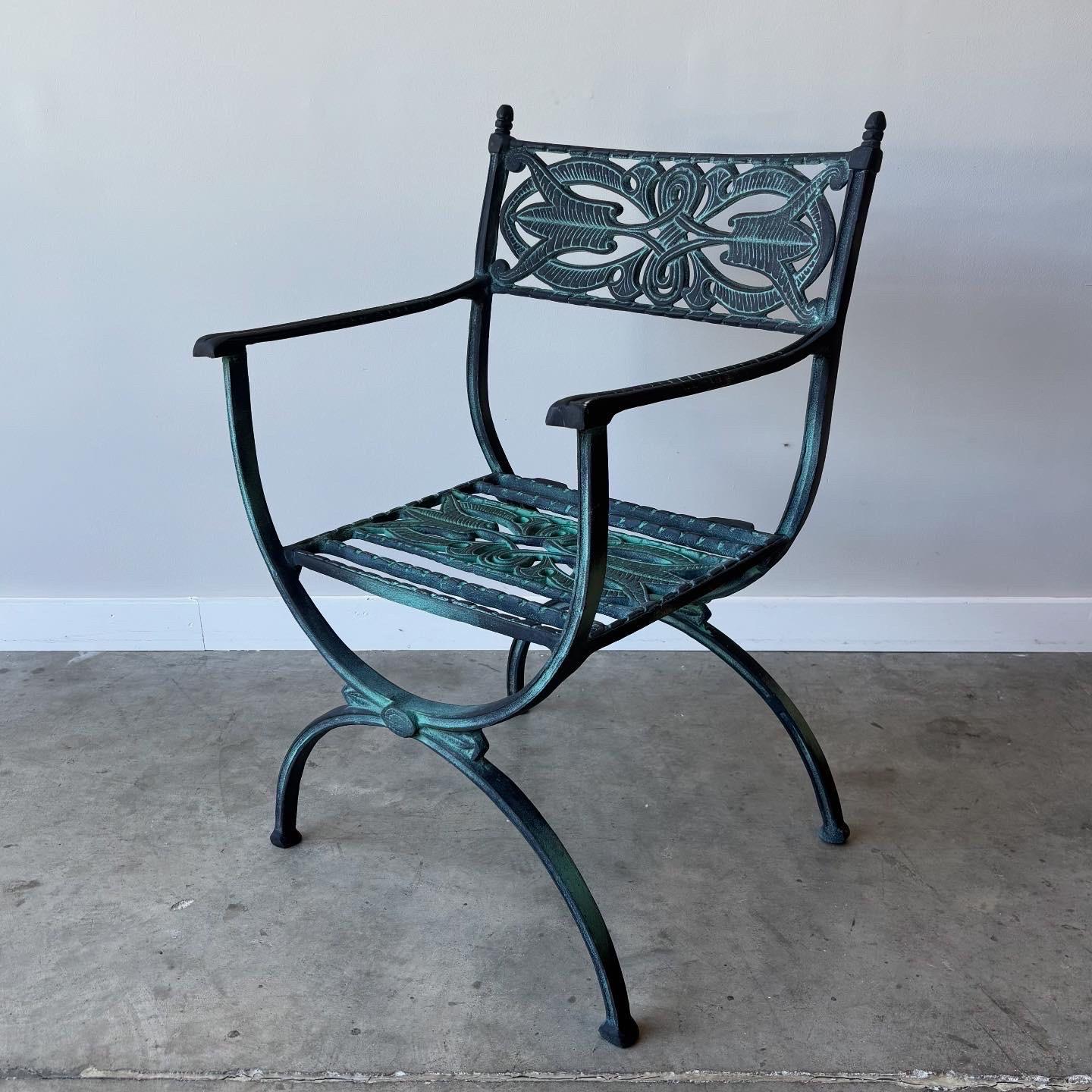 Juego de seis sillones de aluminio fundido para terraza Siglo XXI y contemporáneo en venta