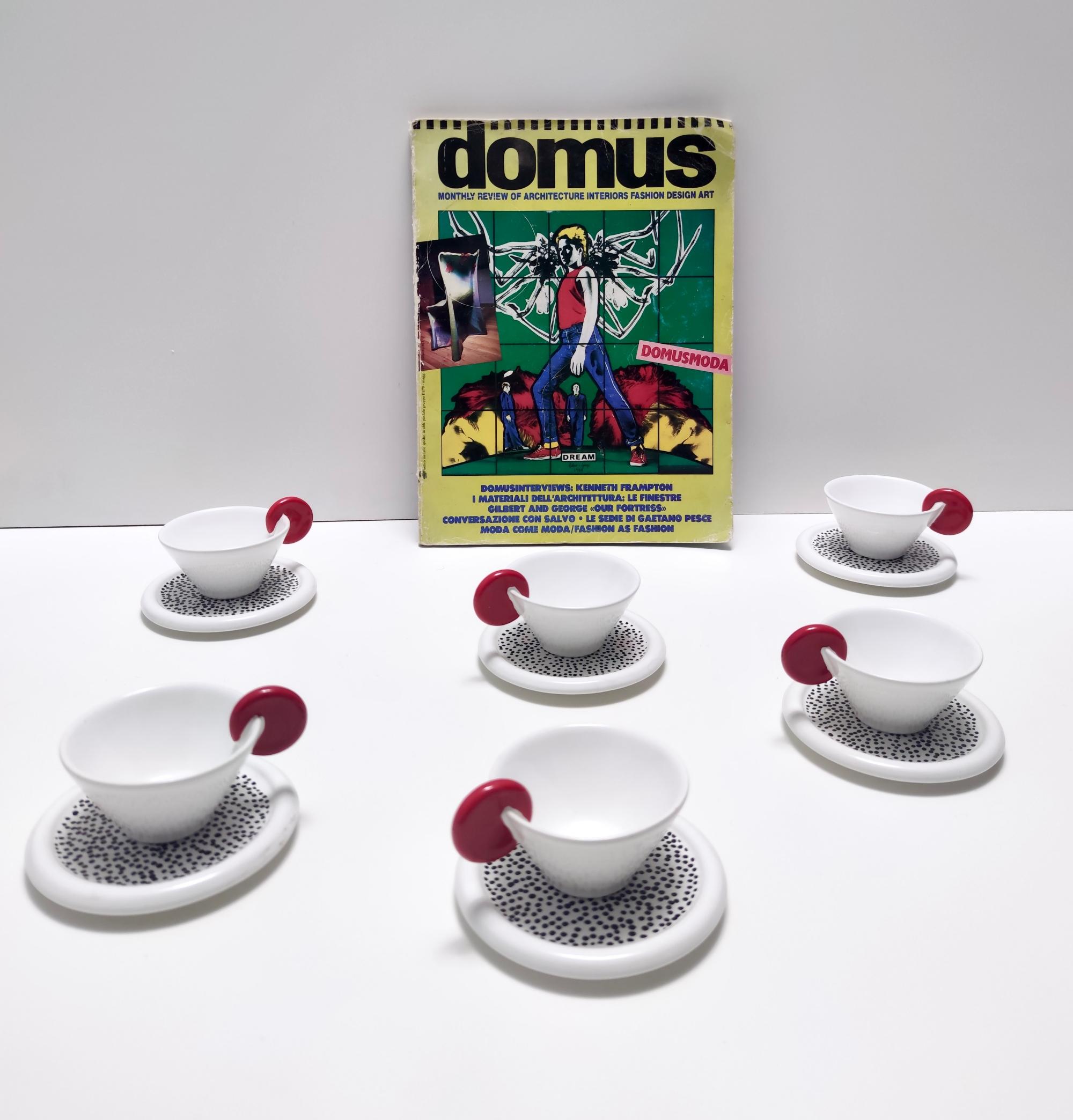 Made in Italy, Florence, 1980s.
This set was designed by Massimo Materassi for MAS, and is in ceramic.
They are vintage therefore they might show slight traces of use, but they can be considered as in excellent original condition.

Measures:
