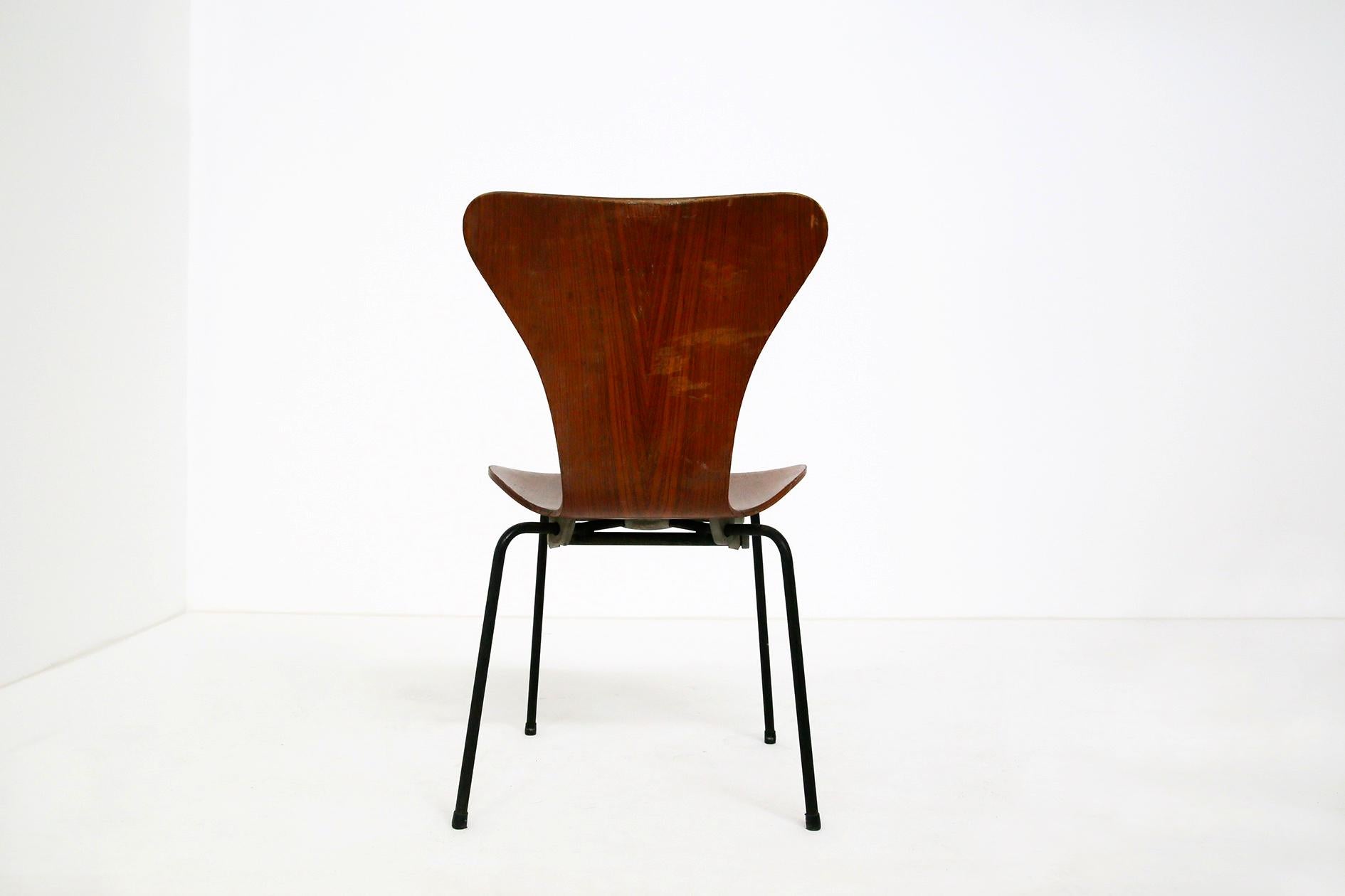 Satz von sechs Stühlen von Arne Jacobsen M. Schmetterling für die brasilianische Airline, 1950er Jahre im Zustand „Gut“ im Angebot in Milano, IT