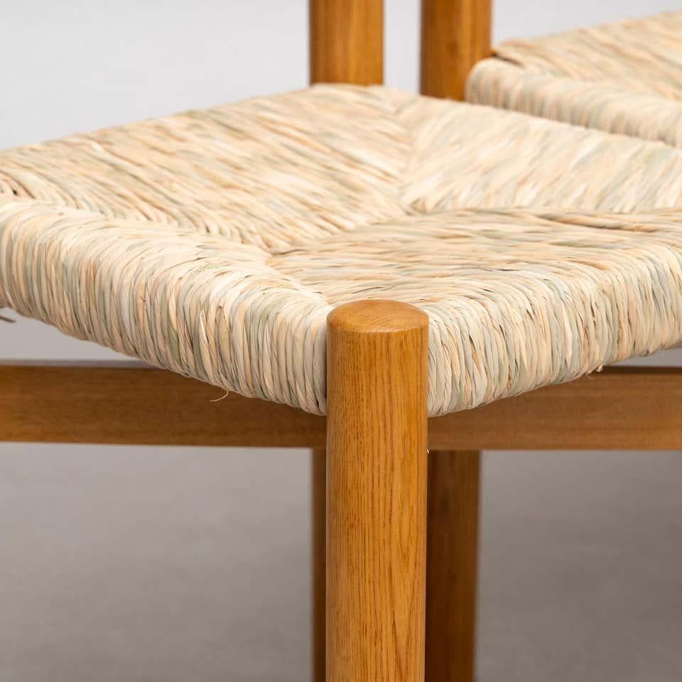 Ensemble de six chaises d'après Charlotte Perriand en vente 7