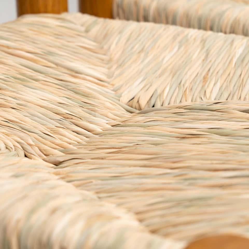 Ensemble de six chaises d'après Charlotte Perriand en vente 8