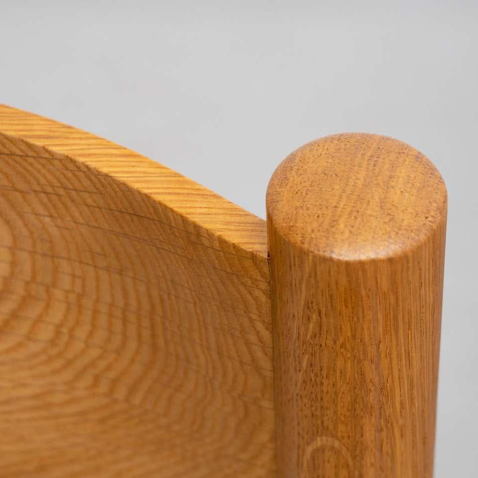 Ensemble de six chaises d'après Charlotte Perriand en vente 12