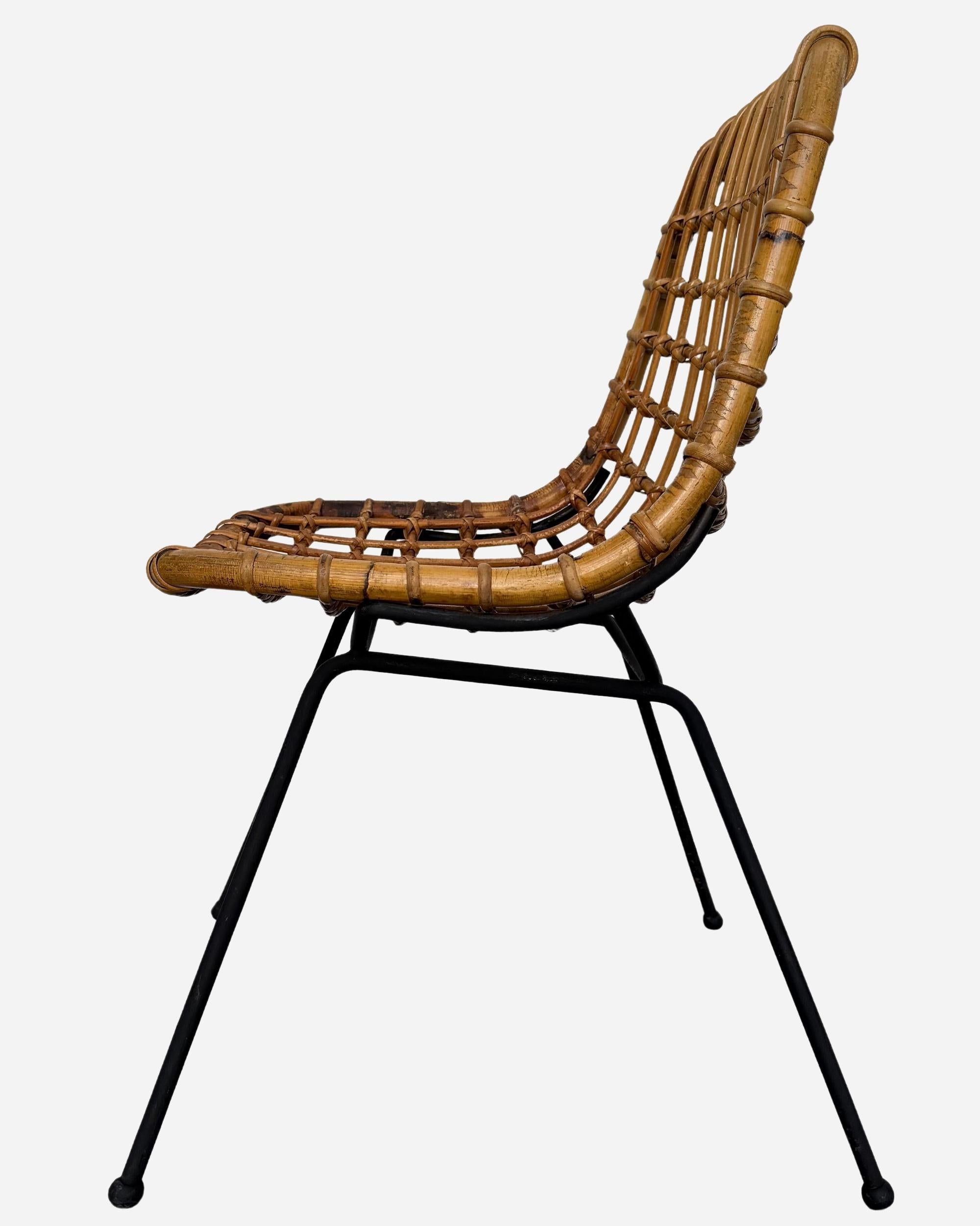 Laqué Ensemble de six chaises attribuées à G. Franco Legler, Ed. Bonacina, Italie vers 1960 en vente