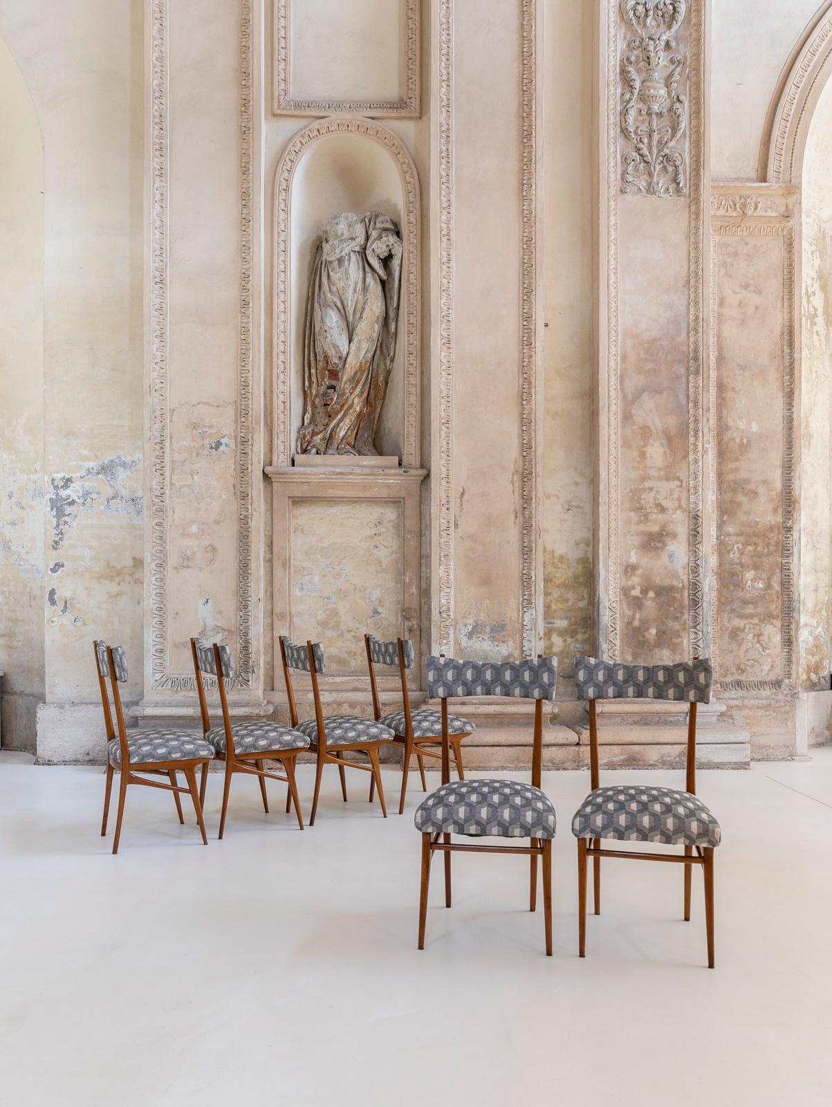 Mid-Century Modern Ensemble de six chaises attribuées à Ico Parisi en vente