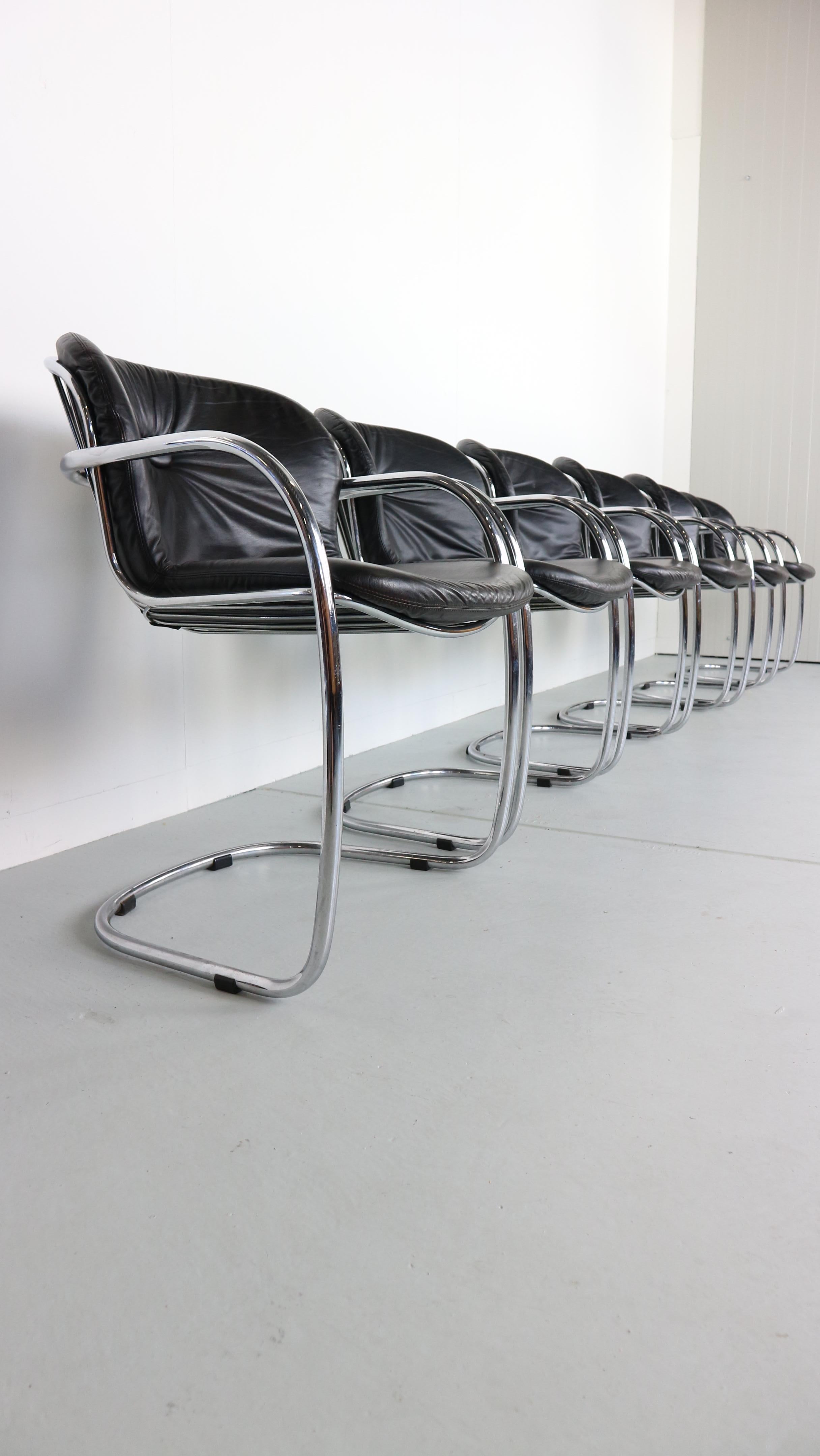 Mid-Century Modern Set of Six Chairs by Gastone Rinaldi Leather and Tubular Chromed Frame 1970s
