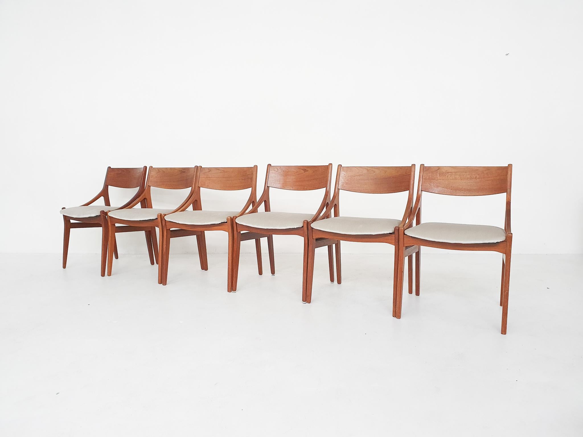 Set of Six Chairs by H. Vestervig Eriksen for BRDR Tromborg, Denmark, 1955 In Good Condition In Amsterdam, NL