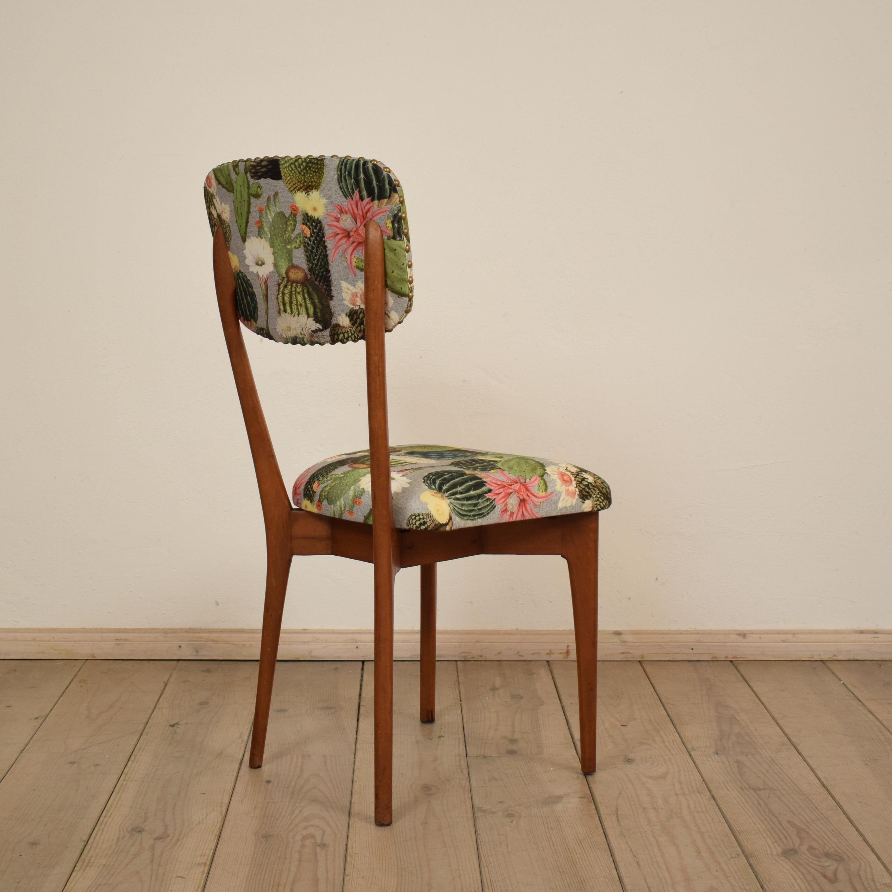 Mid-20th Century Set of Six Chairs by Ico Parisi Model 
