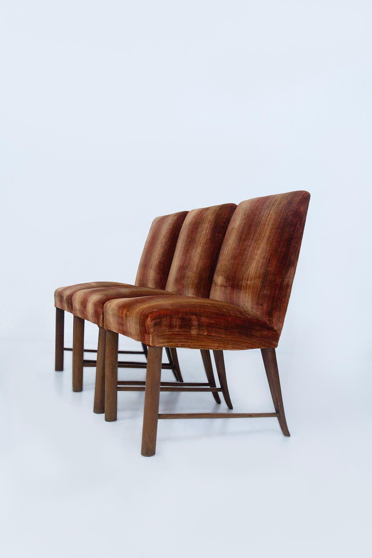 Set of six chairs by Paolo Buffa with original velvet fabric of the period im Angebot 2