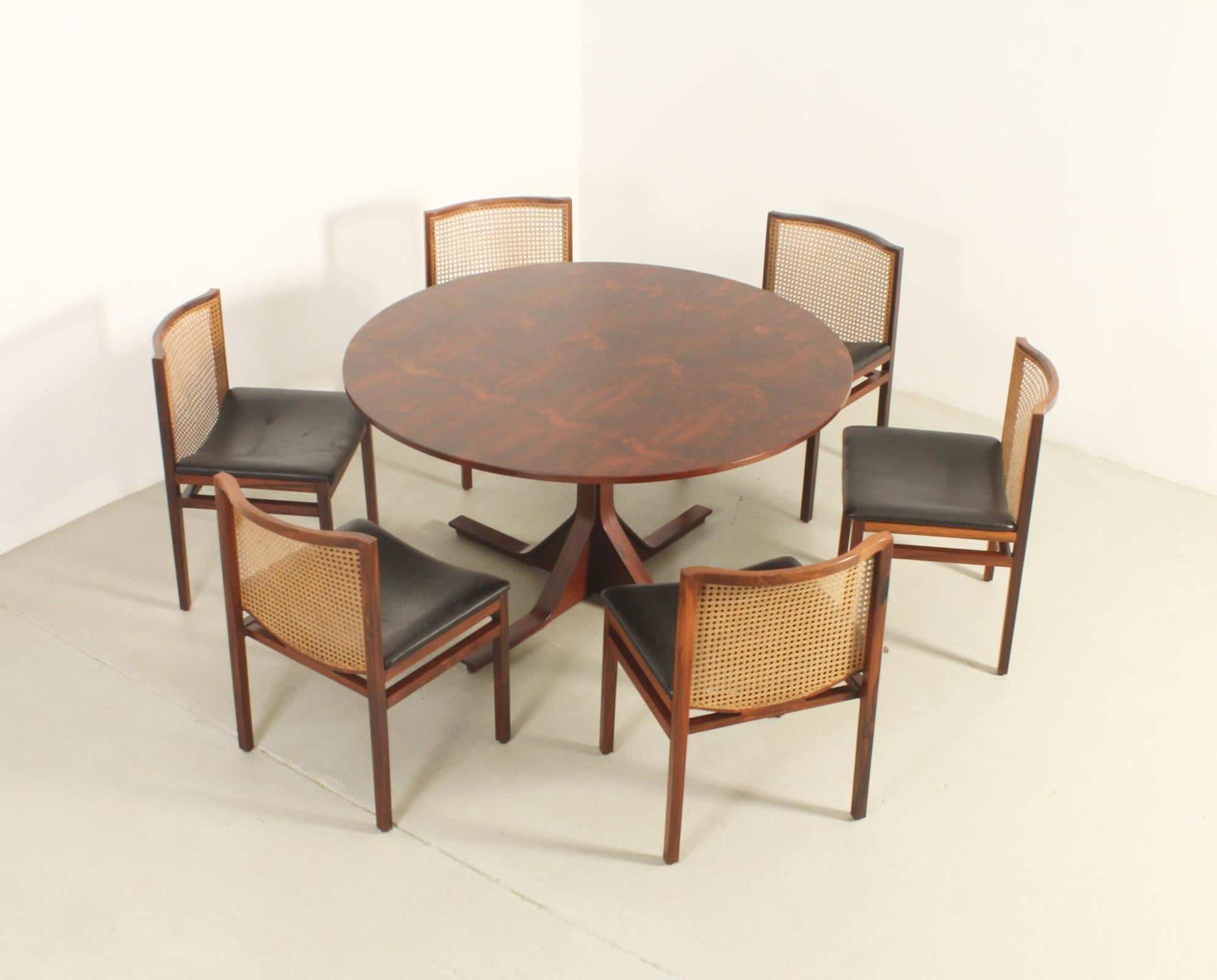 Satz von sechs Stühlen von Tito Agnoli für La Linea, Italien, 1957 im Angebot 8