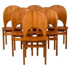 Set of Six Chairs in Elm, 1970s