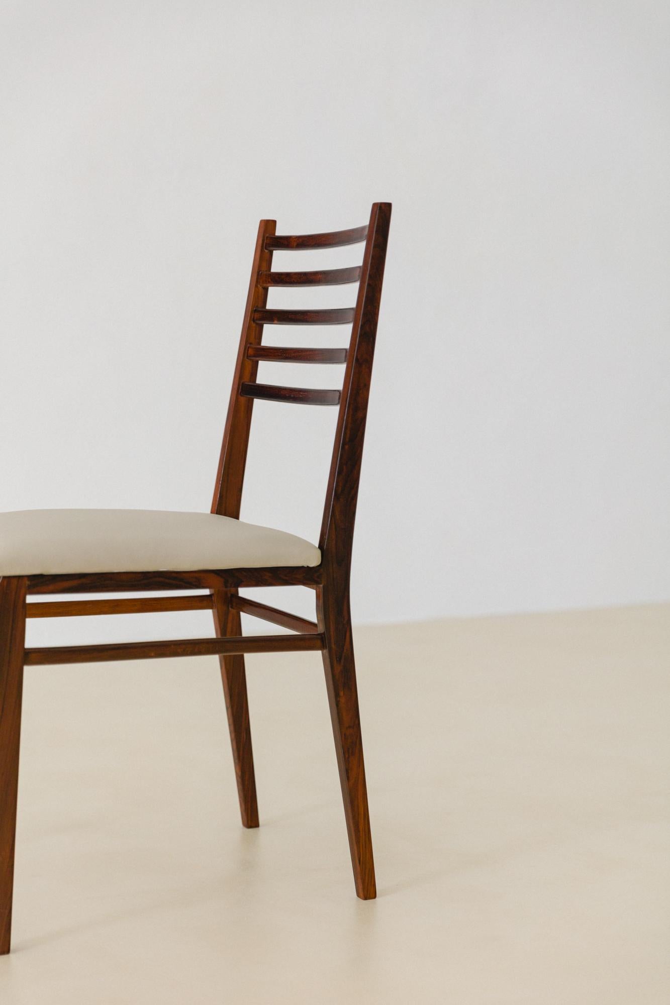 South American Set of Six Chairs in Rosewood, Model 4015 by Geraldo de Barros, Unilabor, 1950s For Sale
