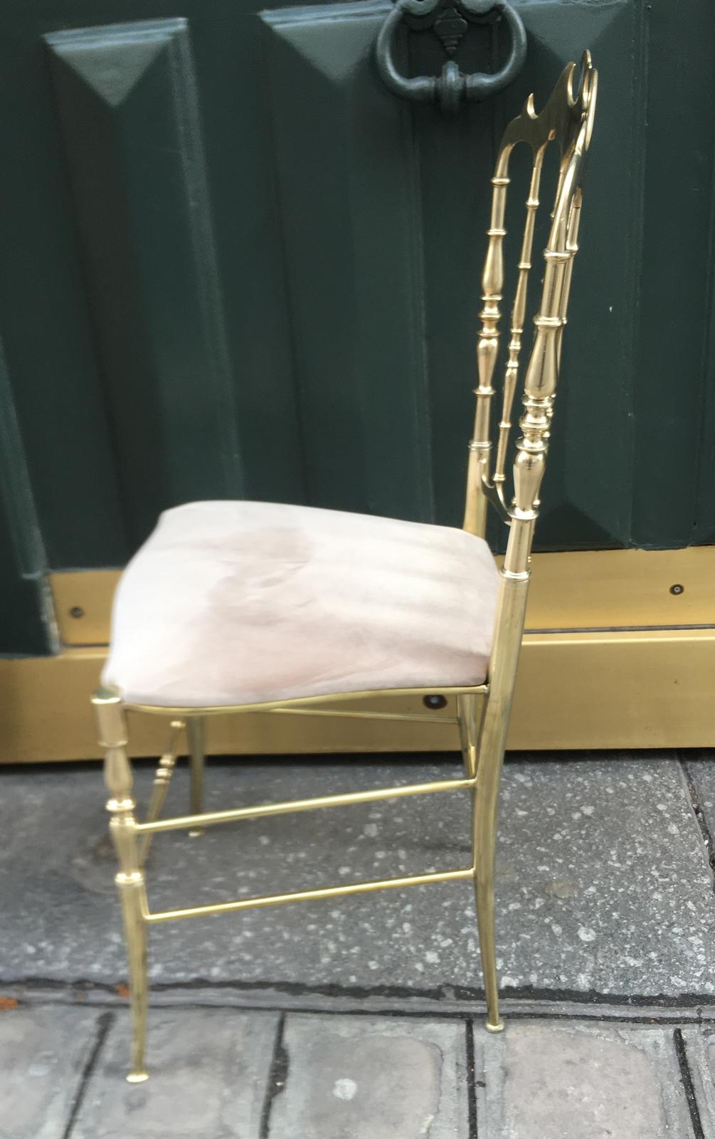 Tornito Set di sei sedie in ottone tornito e lucidato, Chiavari, Italia, circa 1960 in vendita