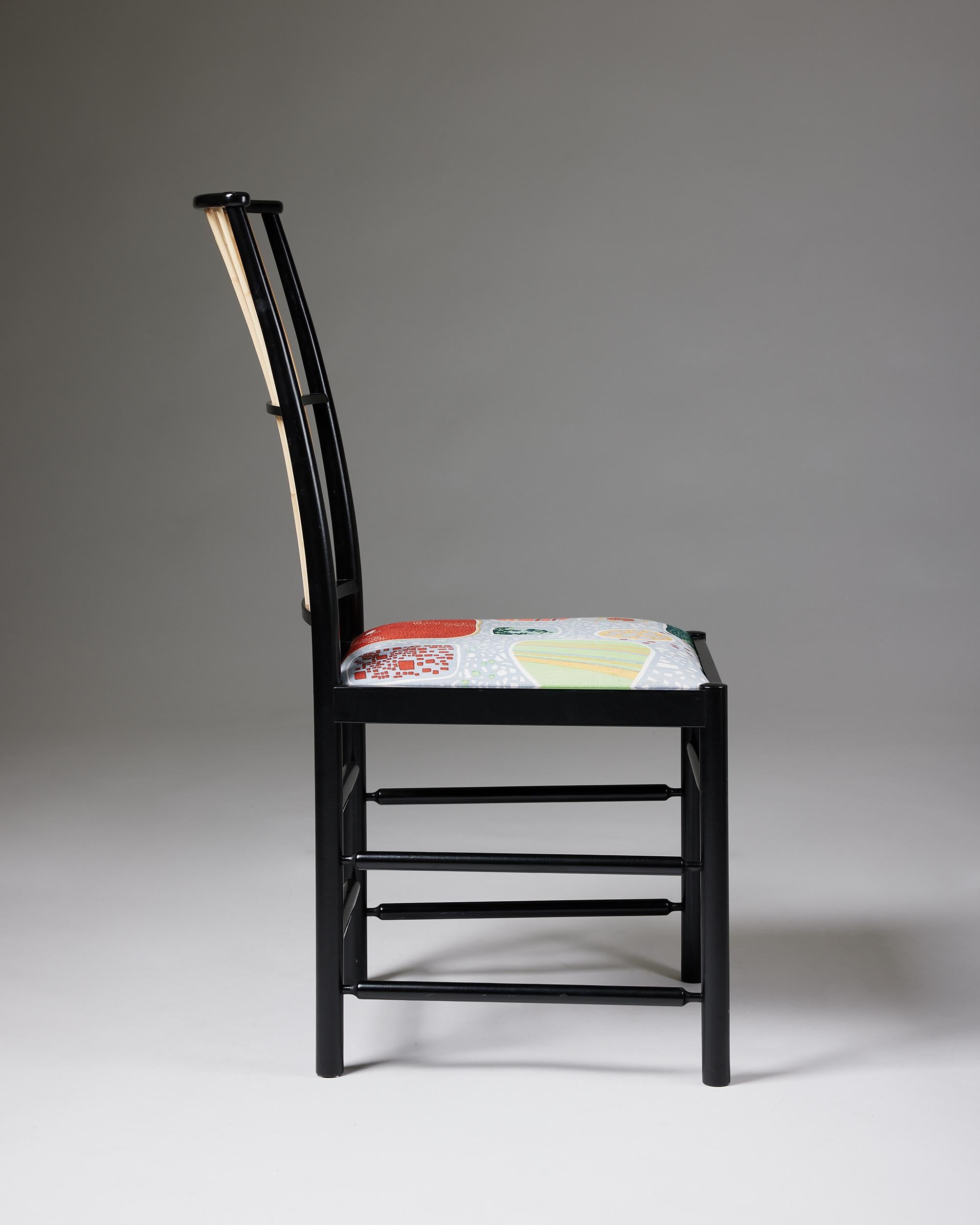 Set of Six Chairs Model 2025 Designed by Josef Frank for Svenskt Tenn For Sale 1