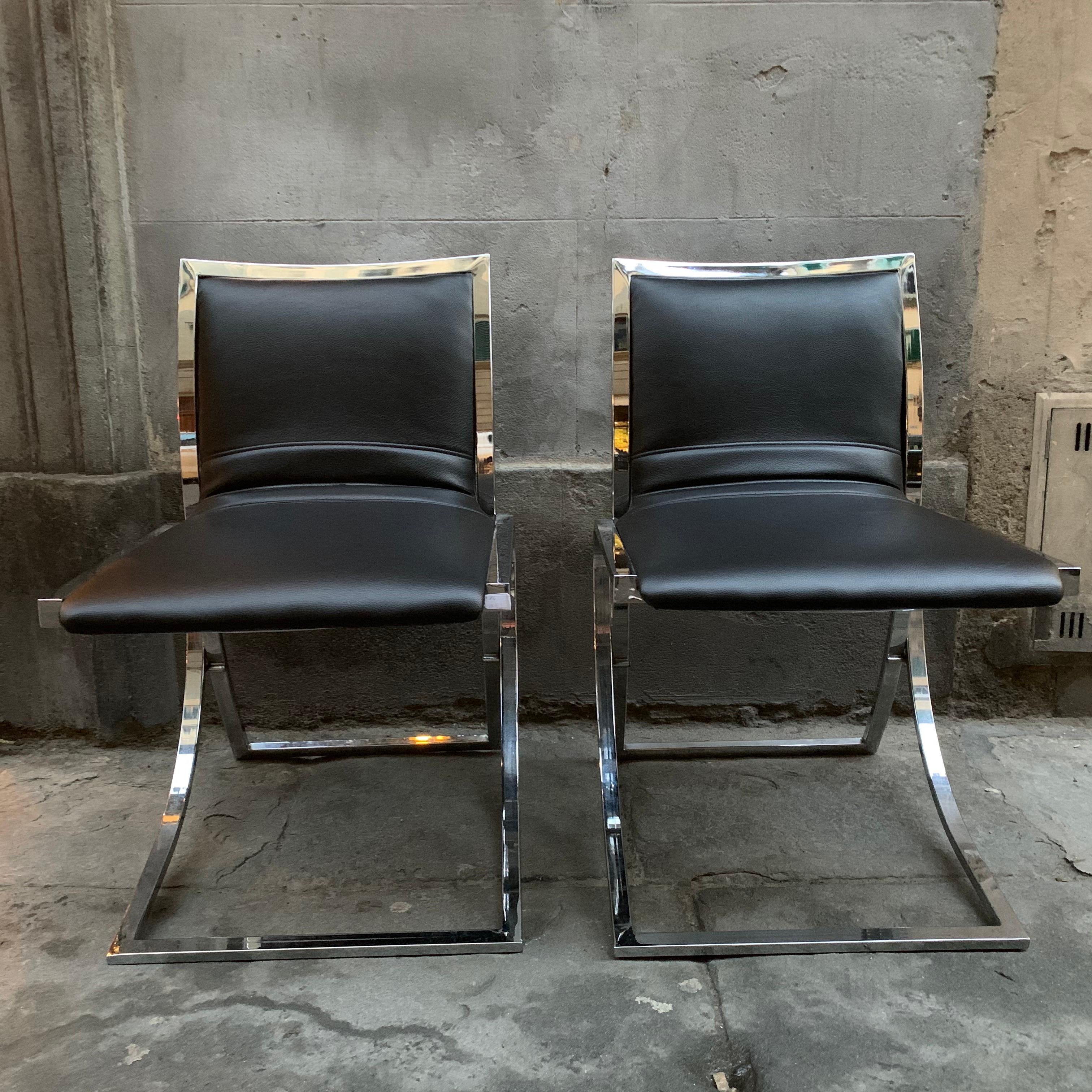 Set of Six Chairs Willy Rizzo Style, Steel Structure and Black Eco Leather, 1970 In Good Condition For Sale In Florence, IT