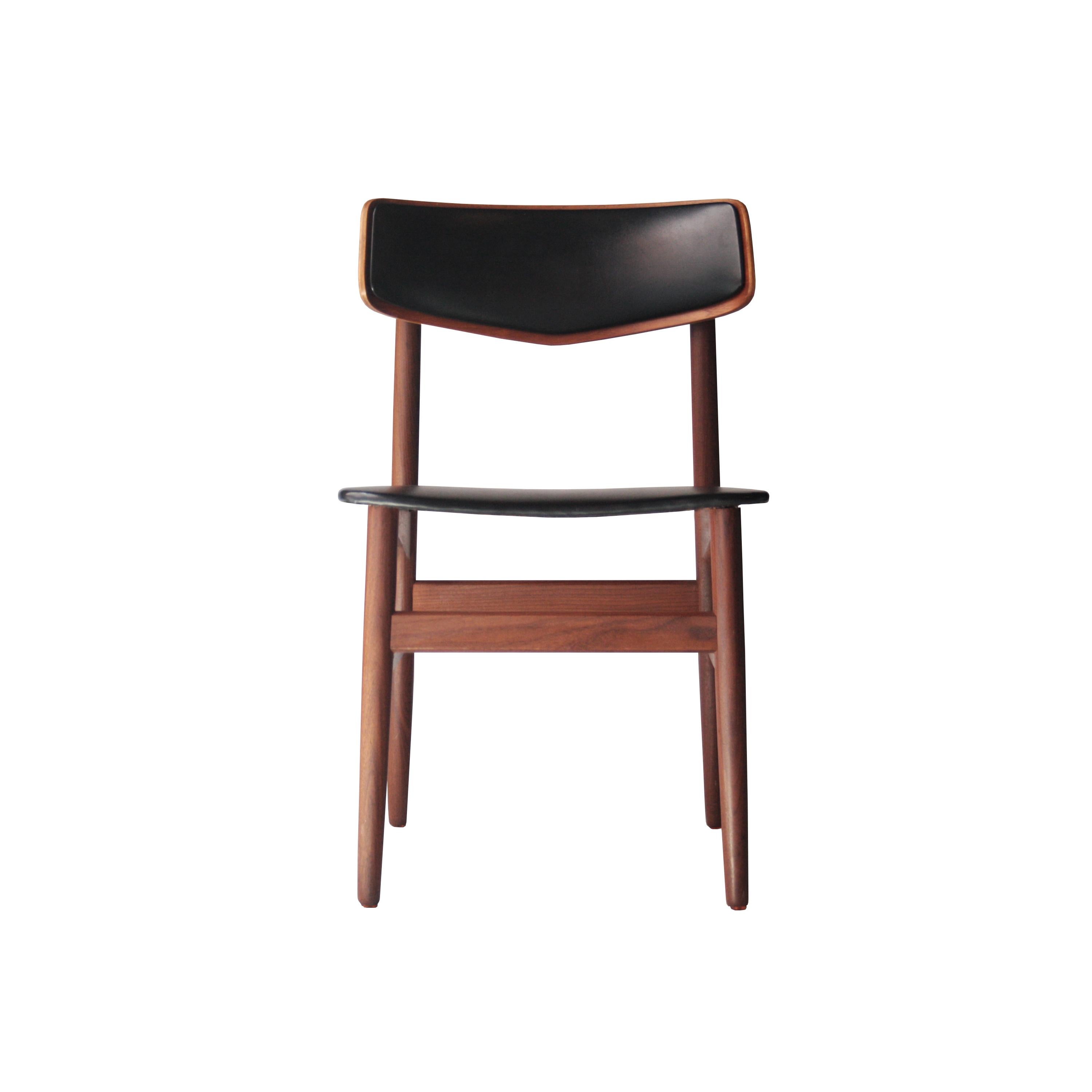 Mid-Century Modern Brown Black Rosewood Leather Swedish Set Of Six Chairs, 1950  In Good Condition In Madrid, ES