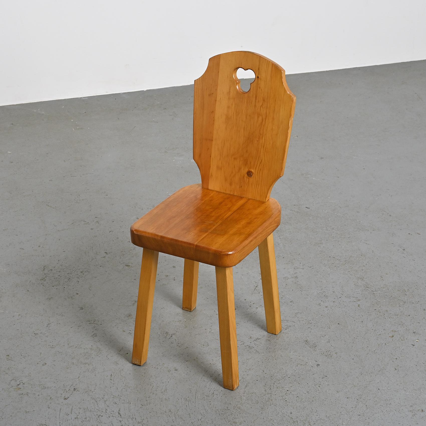 Set of Six Chalet Wooden Chairs, France, 1960 10