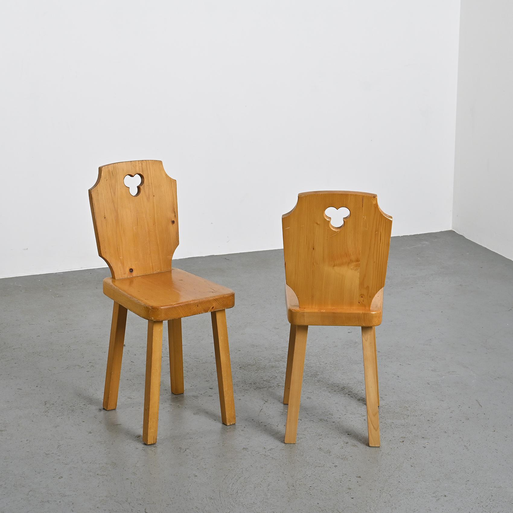 Set of Six Chalet Wooden Chairs, France, 1960 1