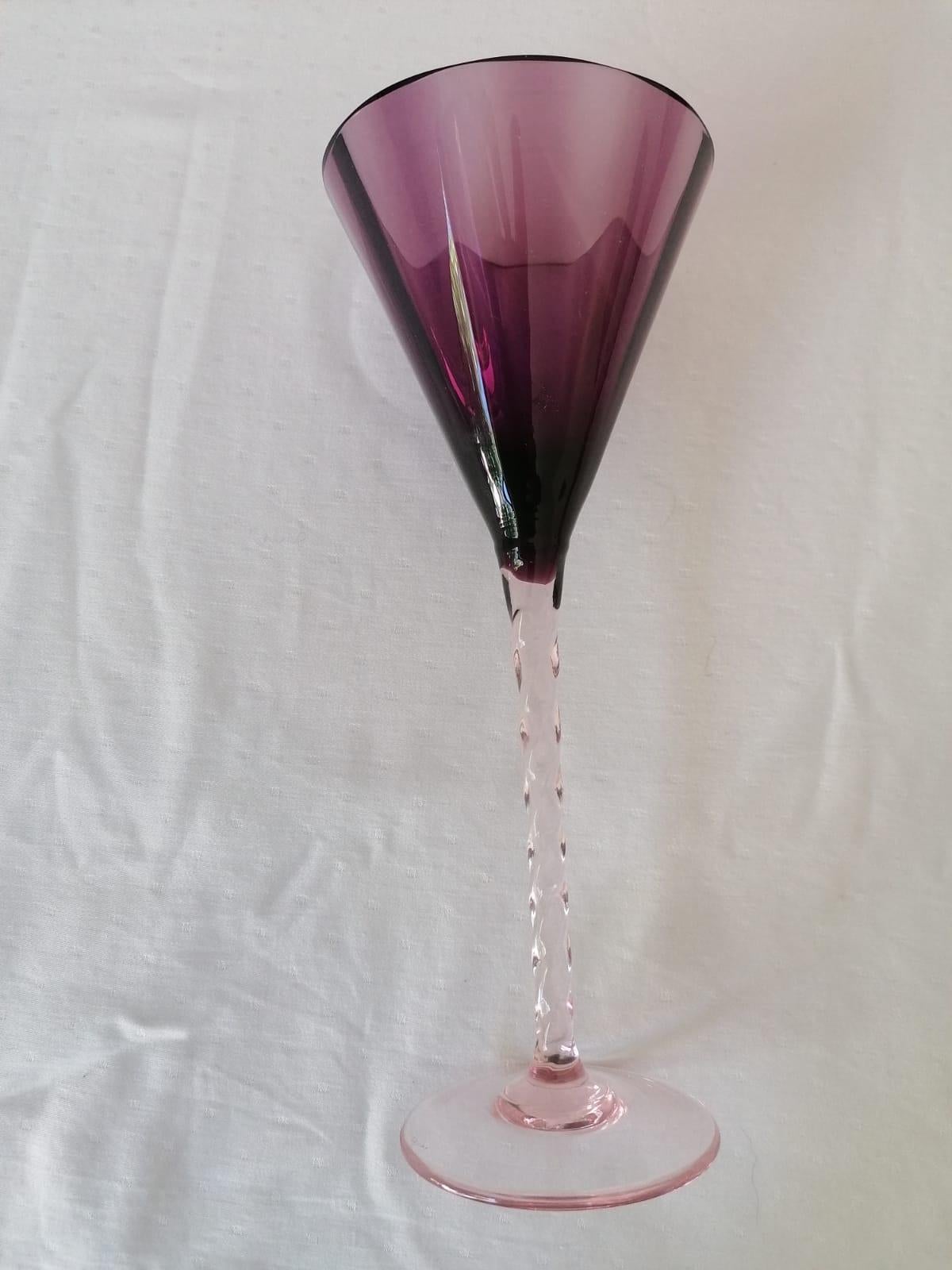 Set of Six Champagne Glasses Hand Blown Art Glass In Good Condition For Sale In Vienna, AT