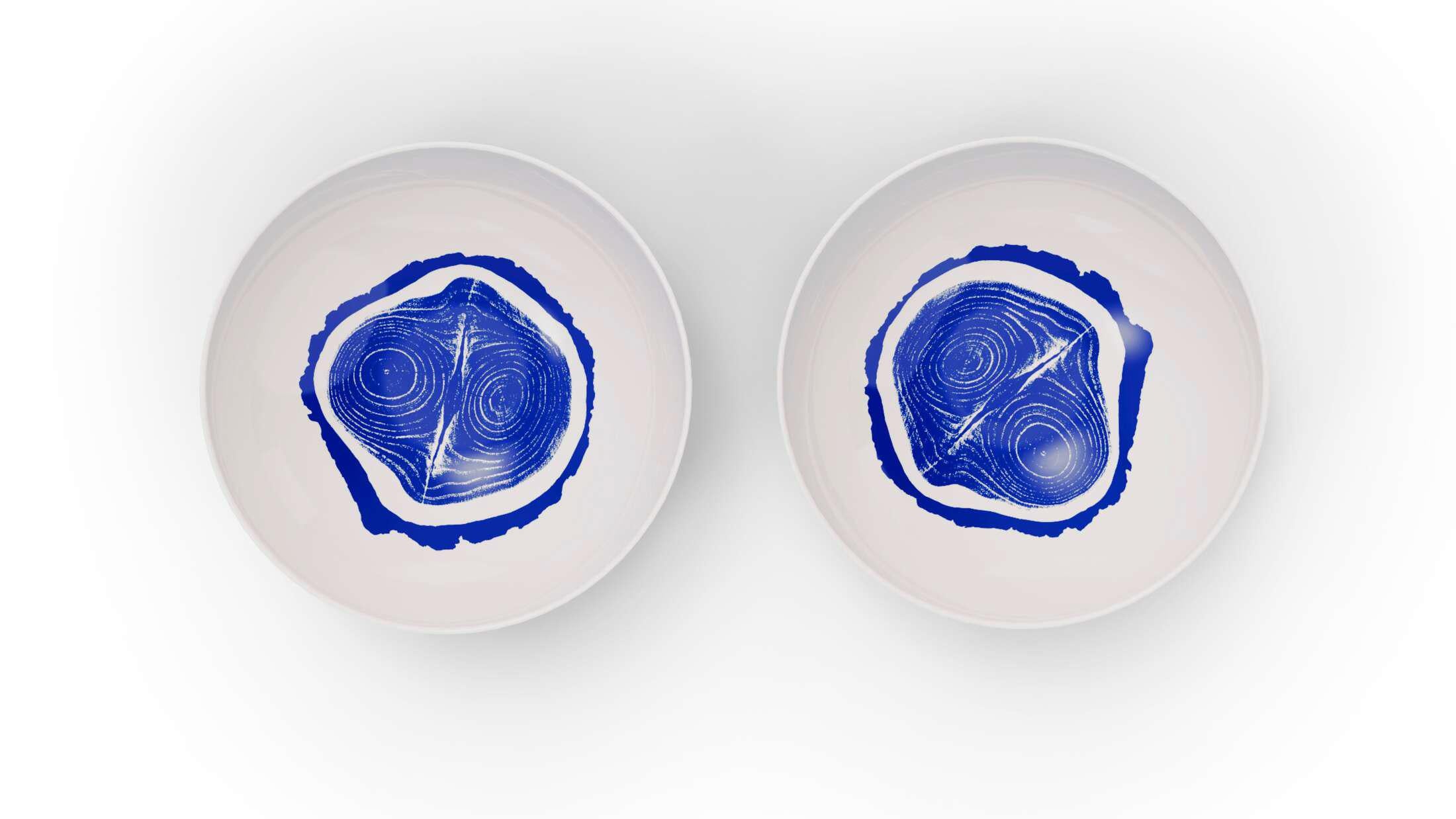 Italian Set of Six Charlotte Perriand Porcelain Dinnerware Plates by Cassina For Sale
